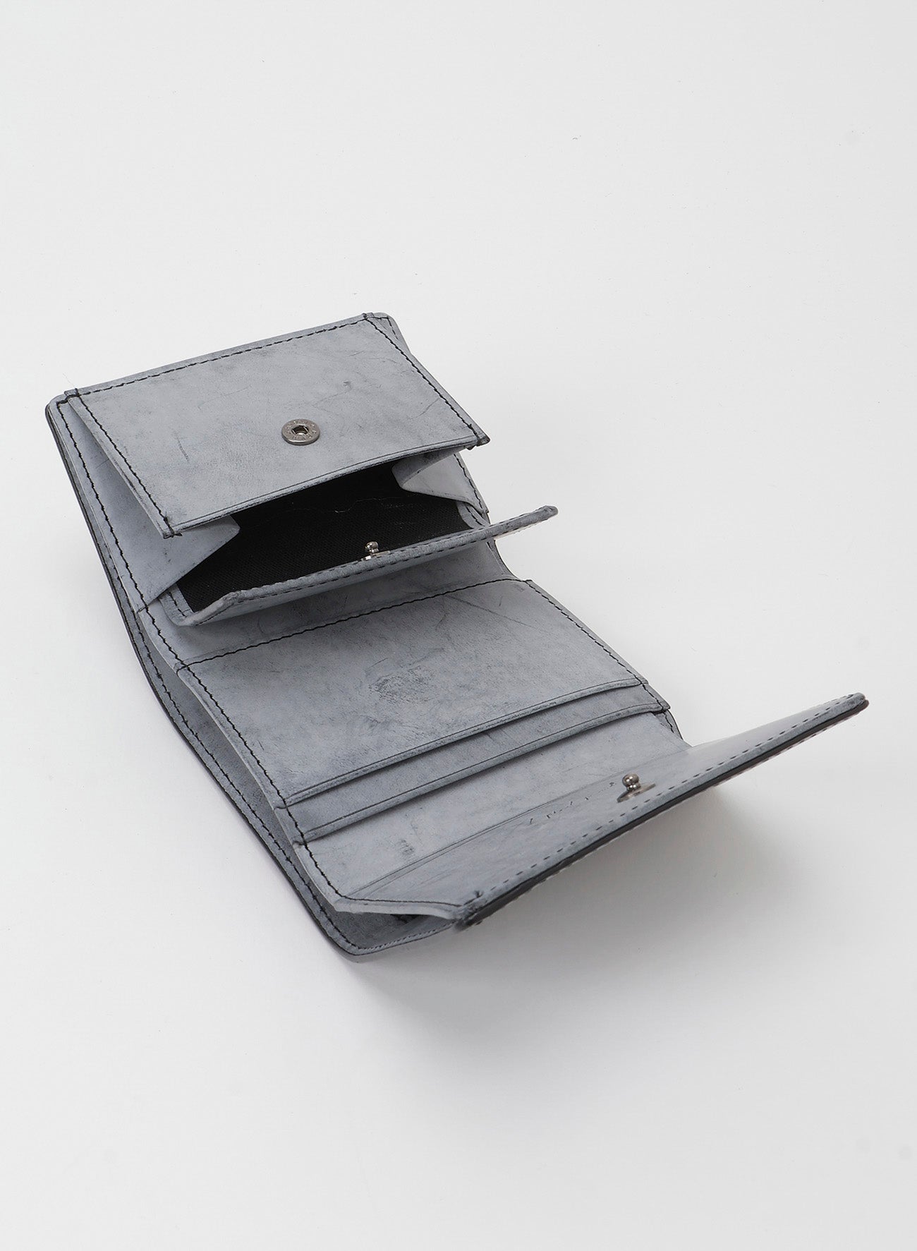 Compact(9/5 12:00 Release)