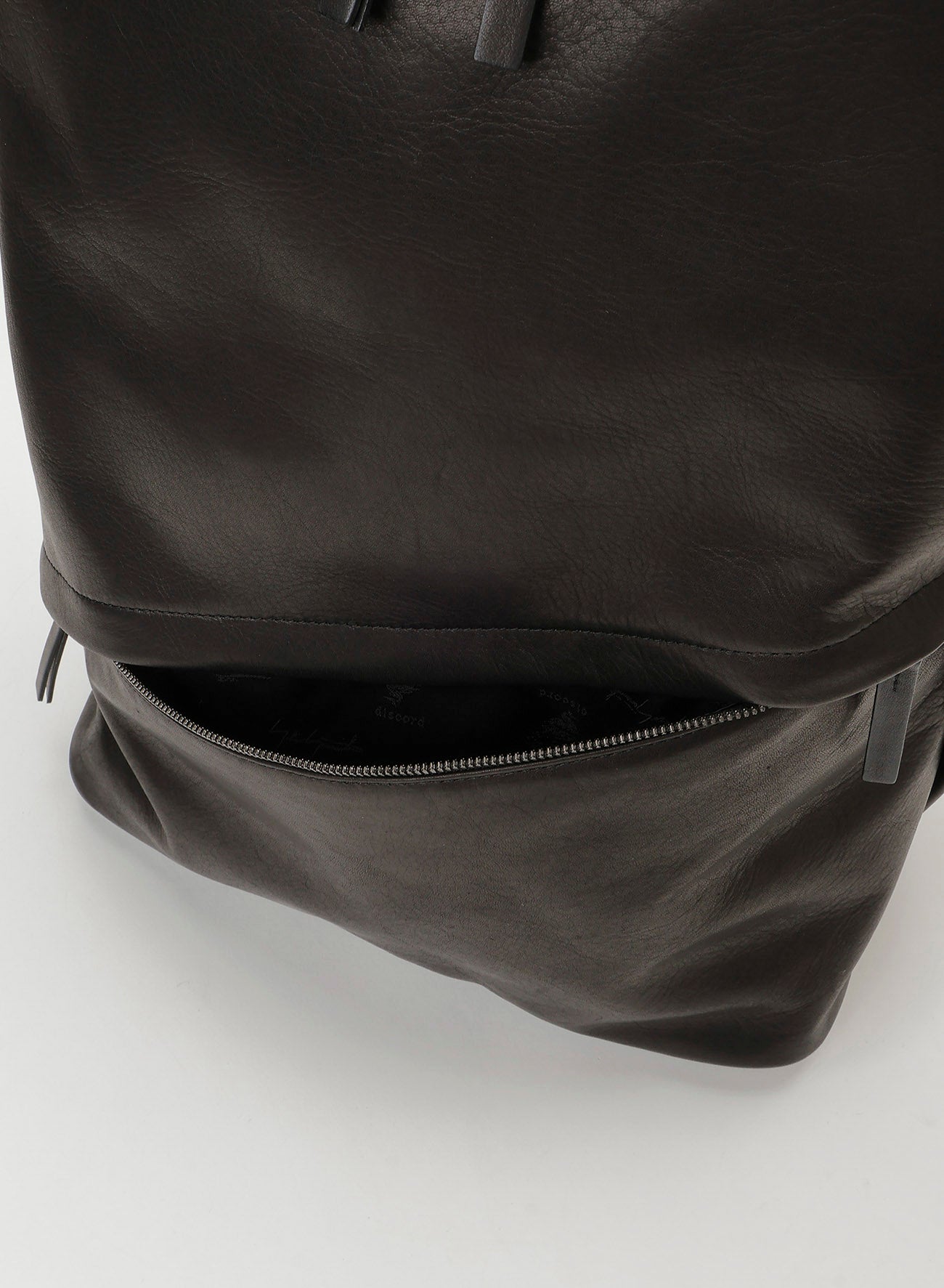 Diagonal backpack(9/5 12:00 Release)
