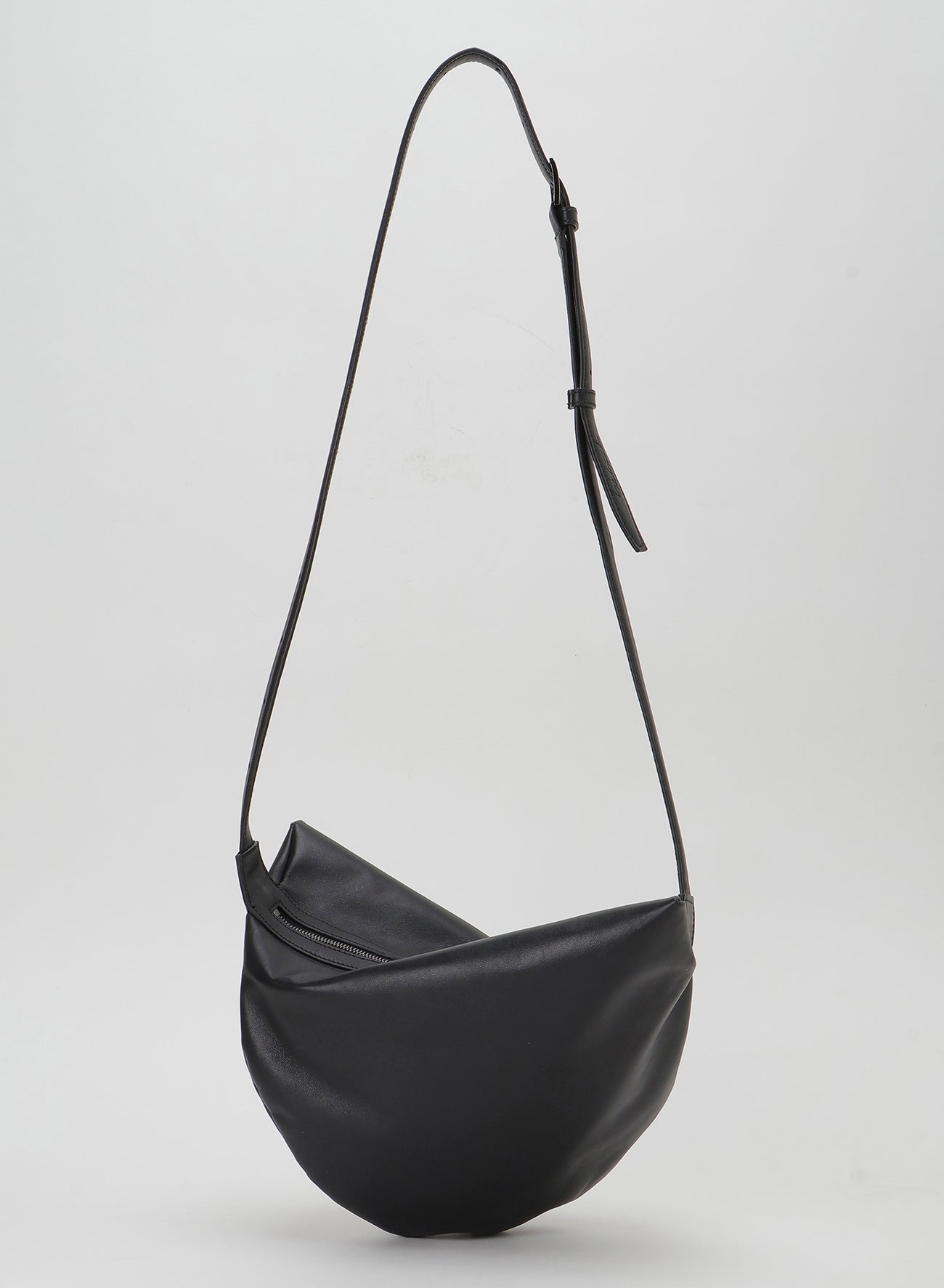 Round Shoulder(S)(10/3 12:00 Release)