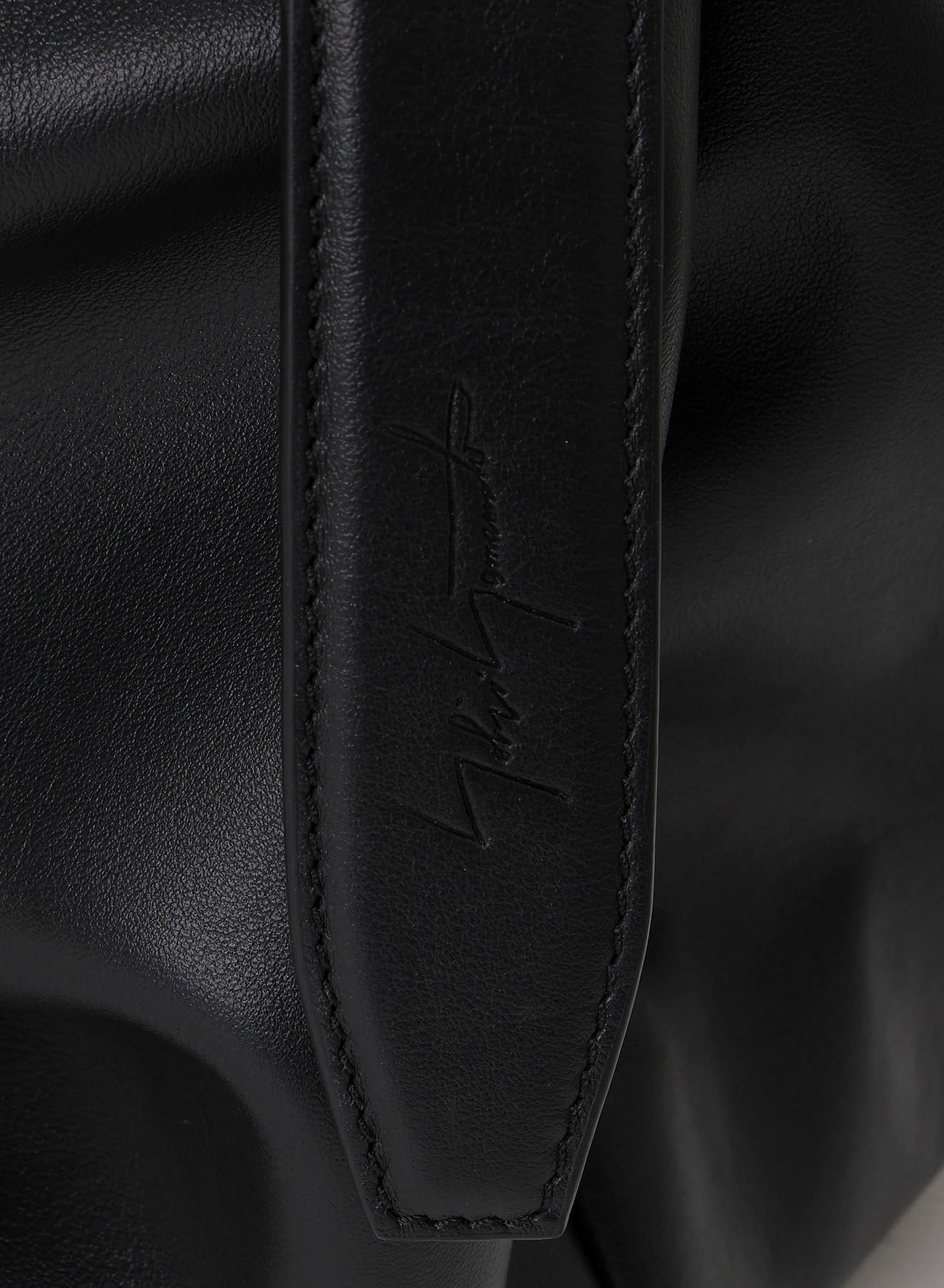 Round Shoulder(L)(10/3 12:00 Release)