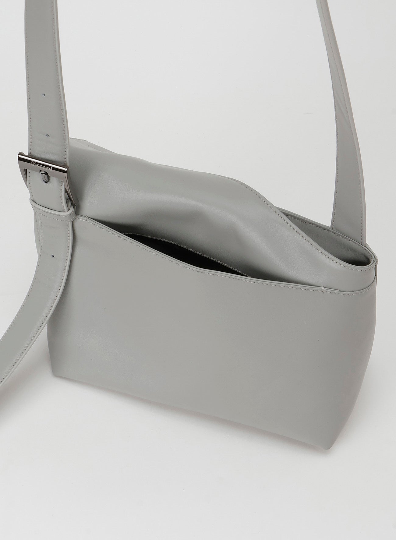 Veil shoulder(10/3 12:00 Release)
