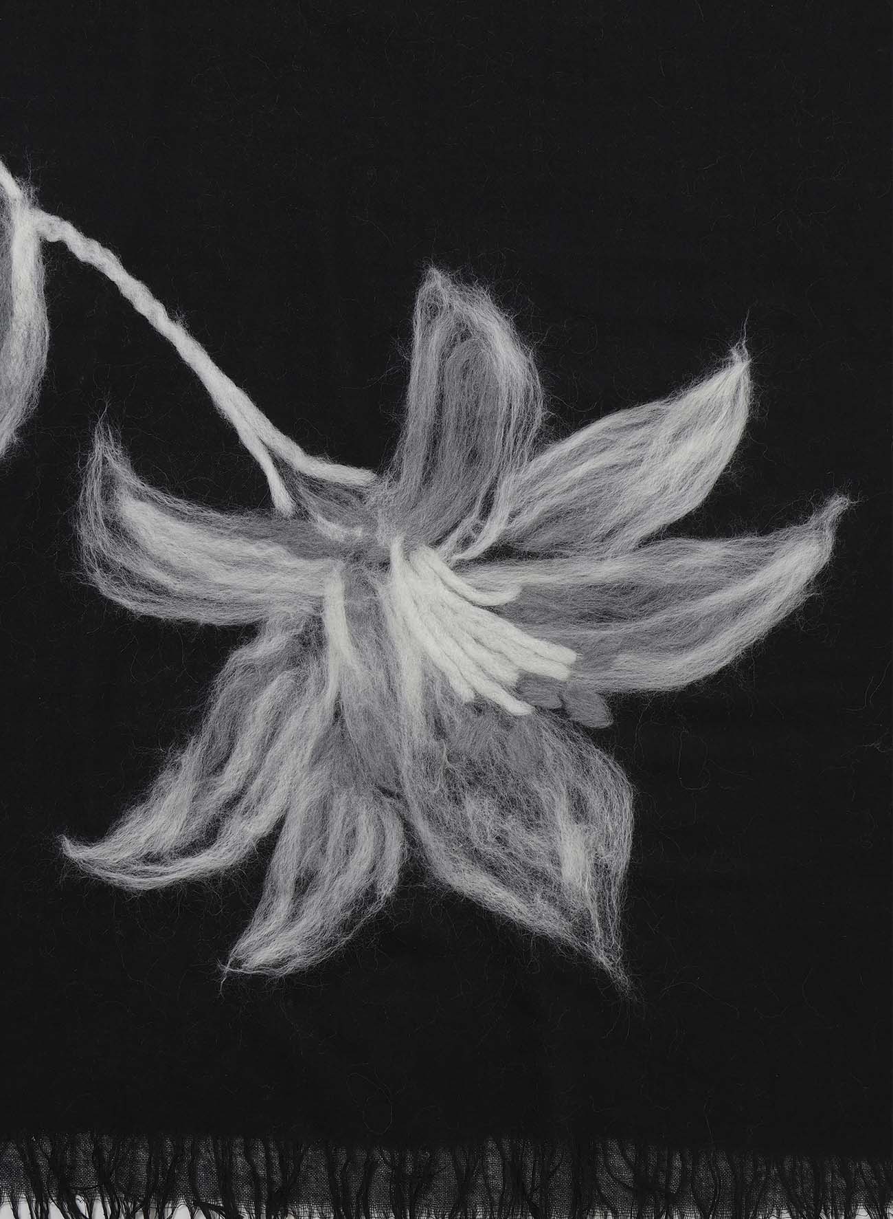 LILY SCARF(11/1 12:00 Release)