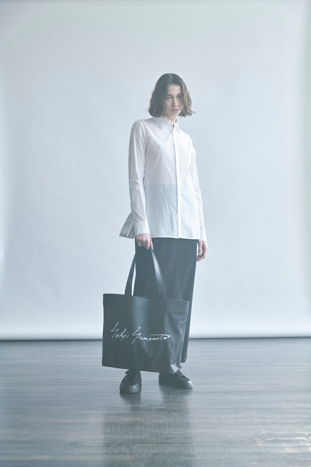 Signature tote(L)(9/5 12:00 Release)