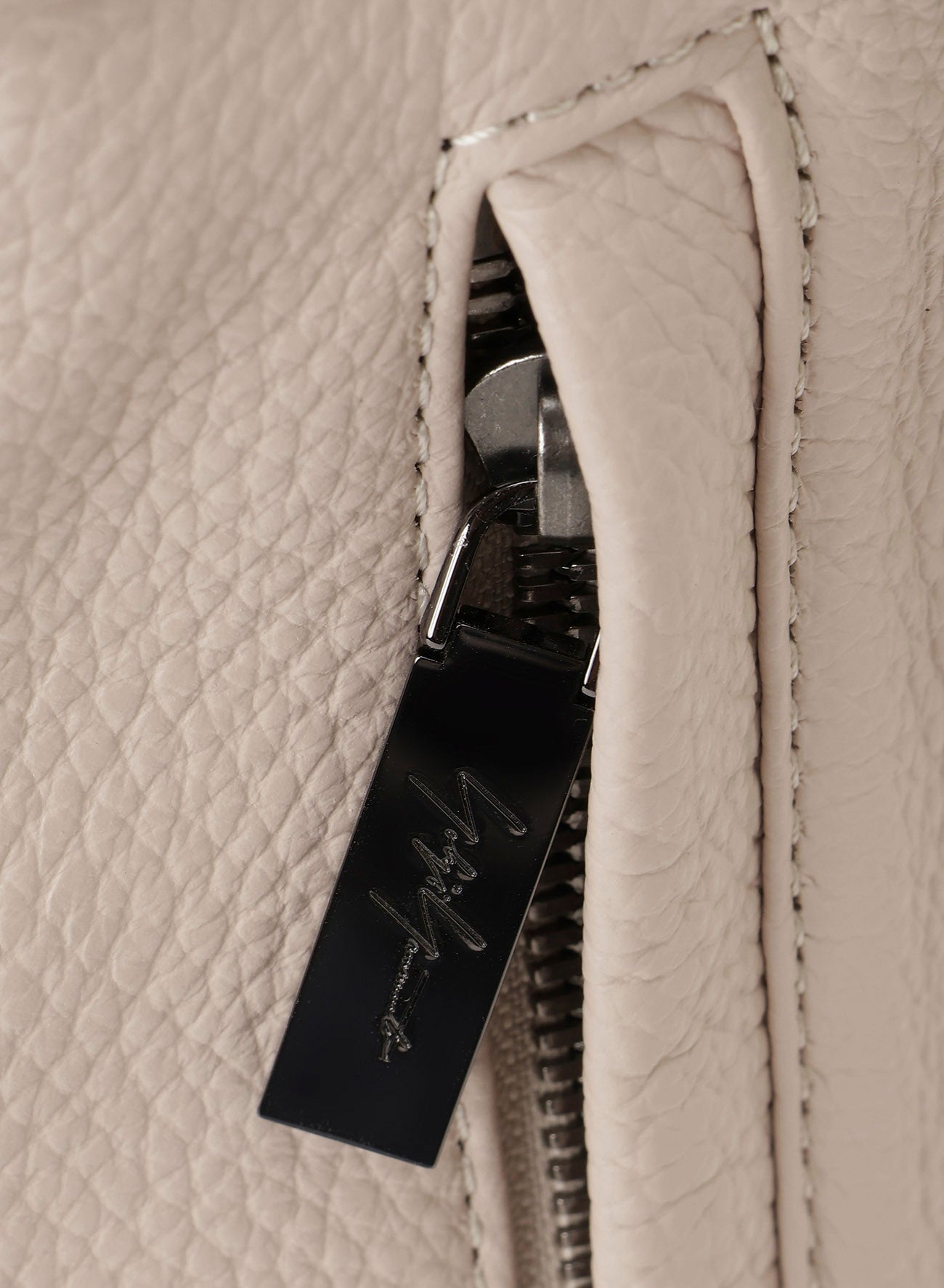 Y CROSSBODY BAG