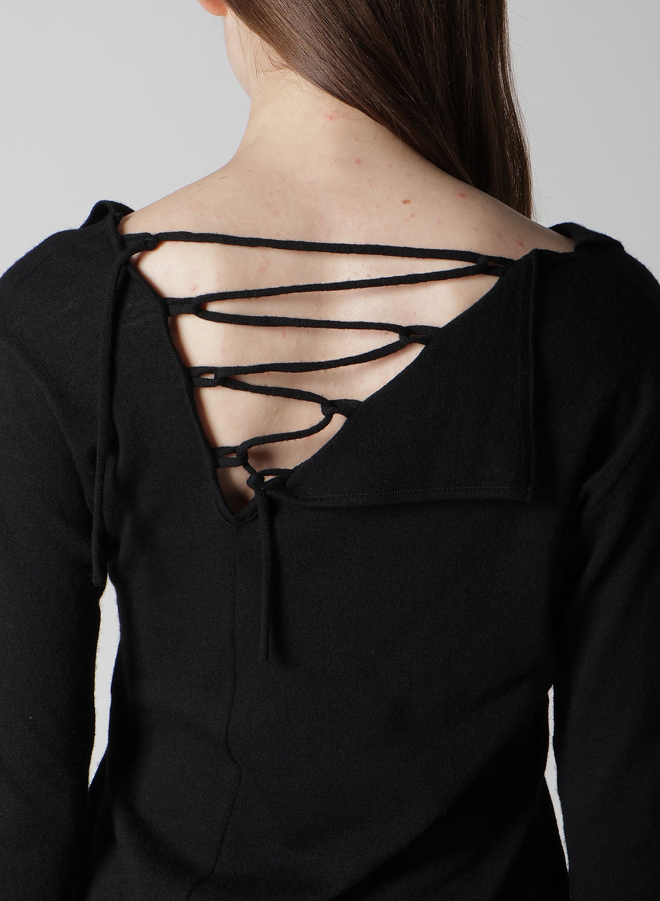 AIRY SPUN LIGHT MILLED BACKSIDE LACE UP T-SHIRT