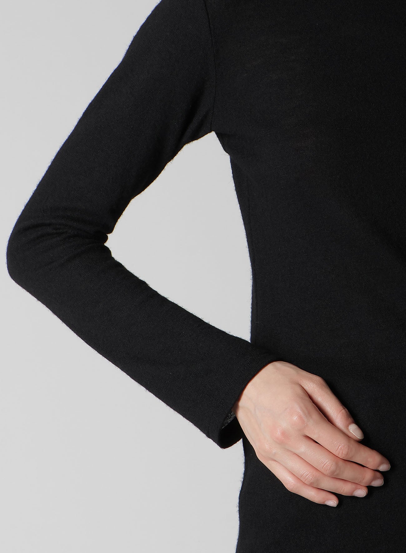 AIRY SPUN LIGHT MILLED HIGHNECK LONG T A