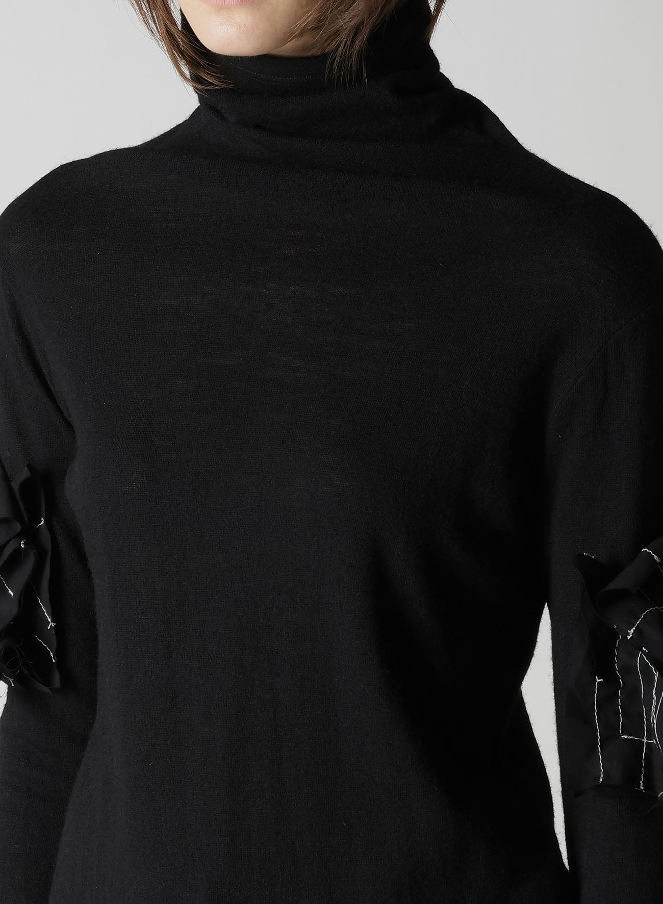 AIRY SPAN WEAK MILLED TURTLENECK LONG T-D
