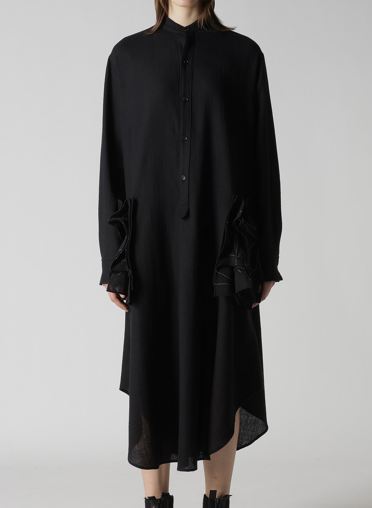 SOFT WOOL A EMBROIDERY BOX POCKET DRESS