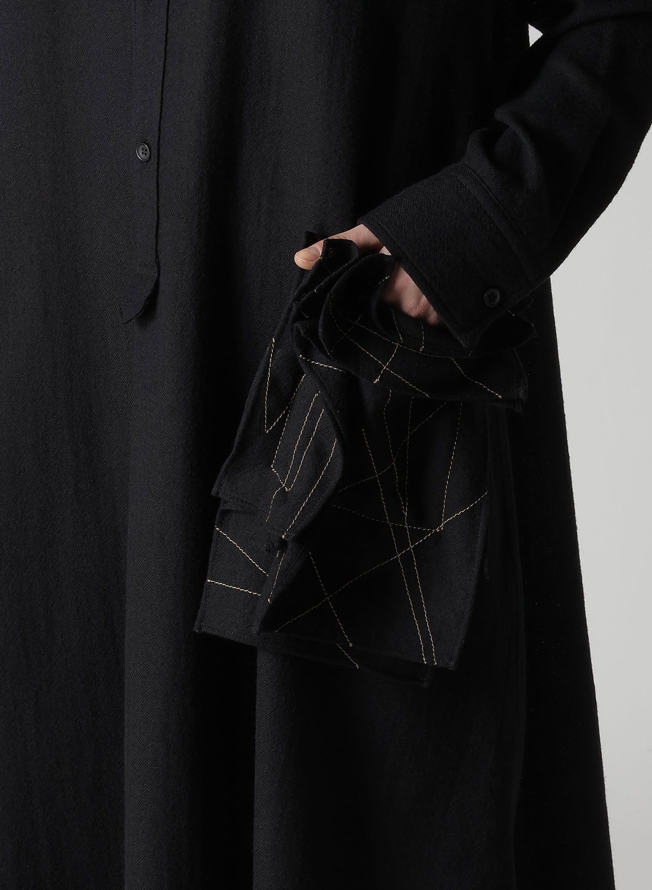 SOFT WOOL A EMBROIDERY BOX POCKET DRESS