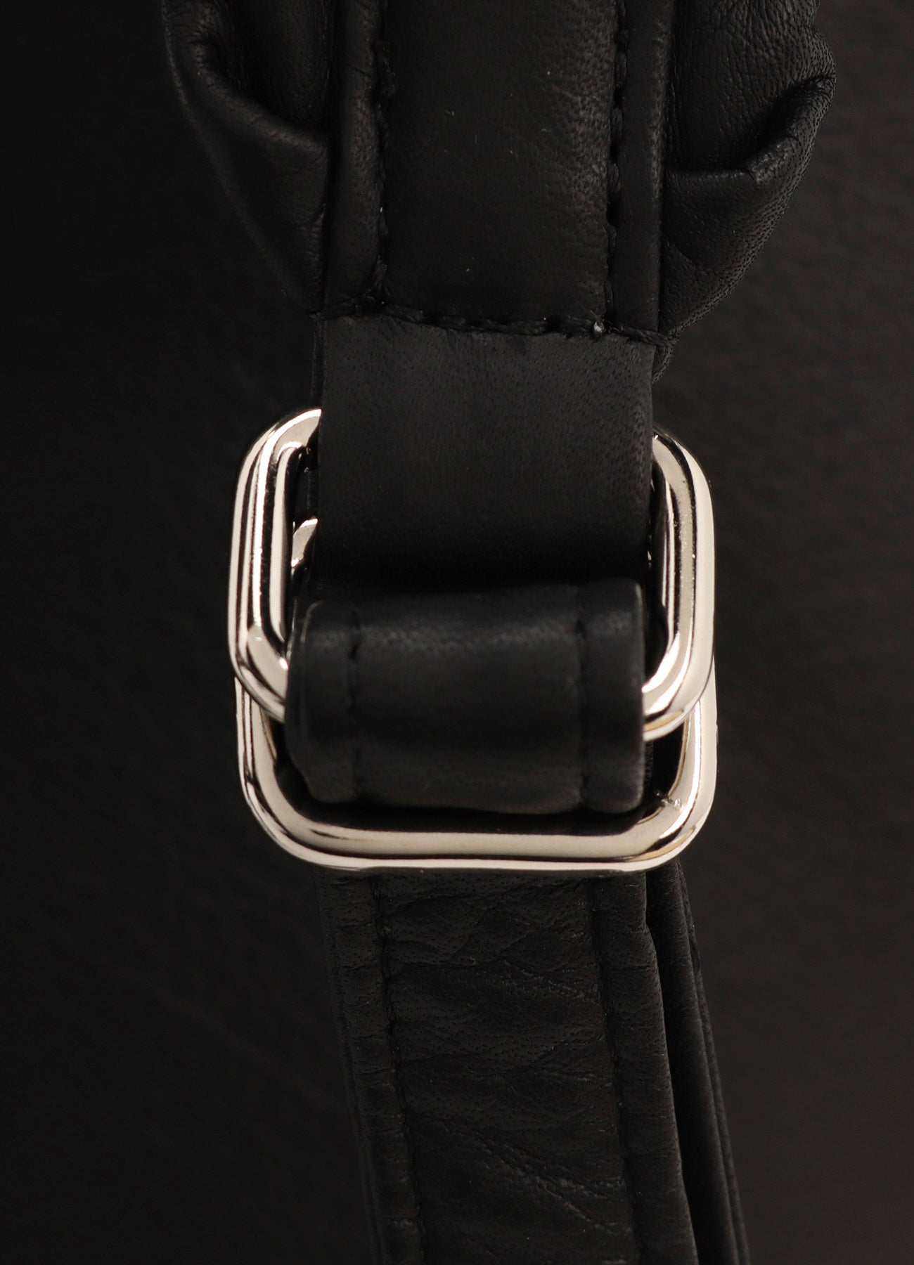 GARMENT LEATHER SQUARE BACKPACK