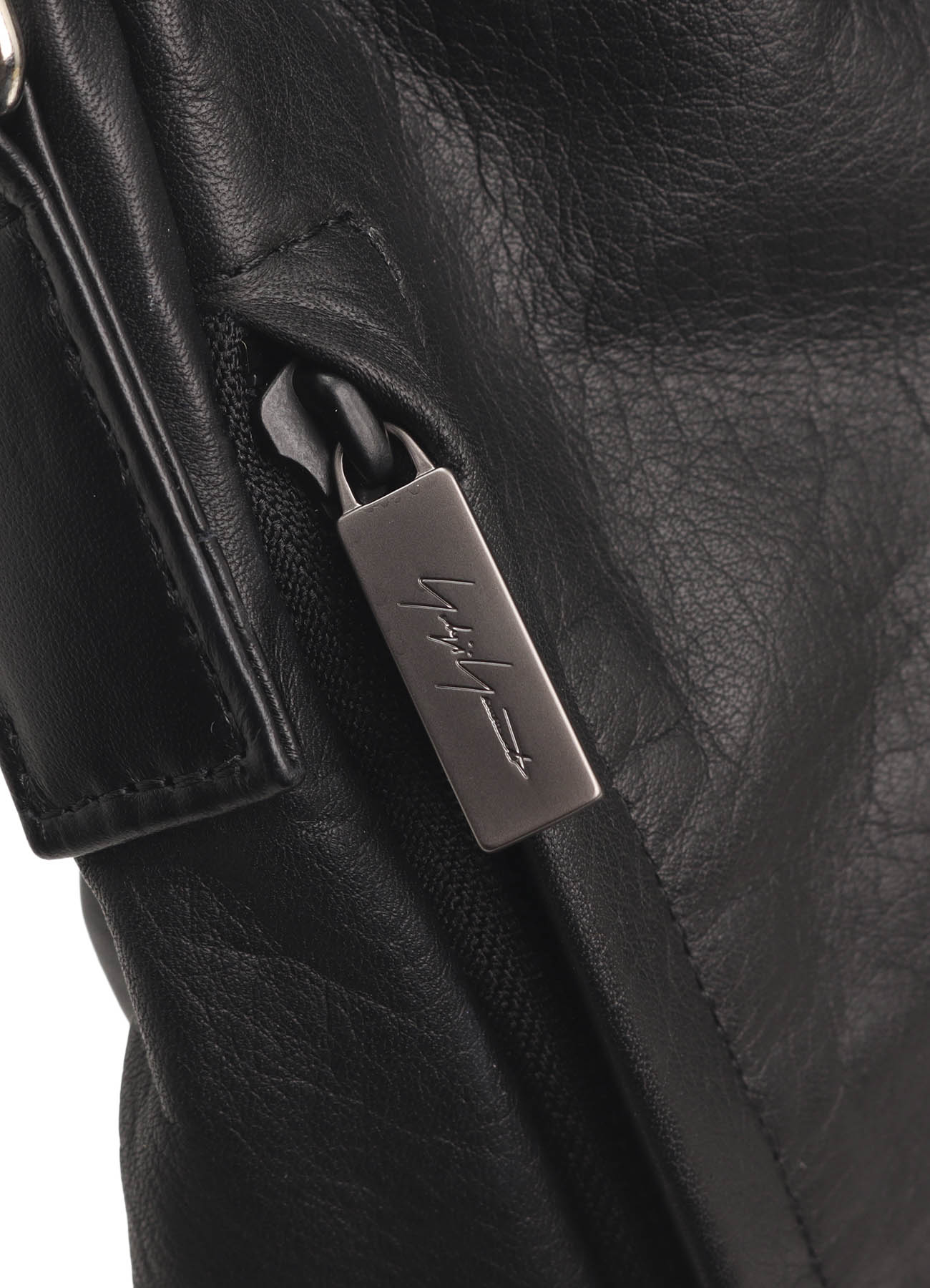 GARMENT LEATHER SQUARE BACKPACK