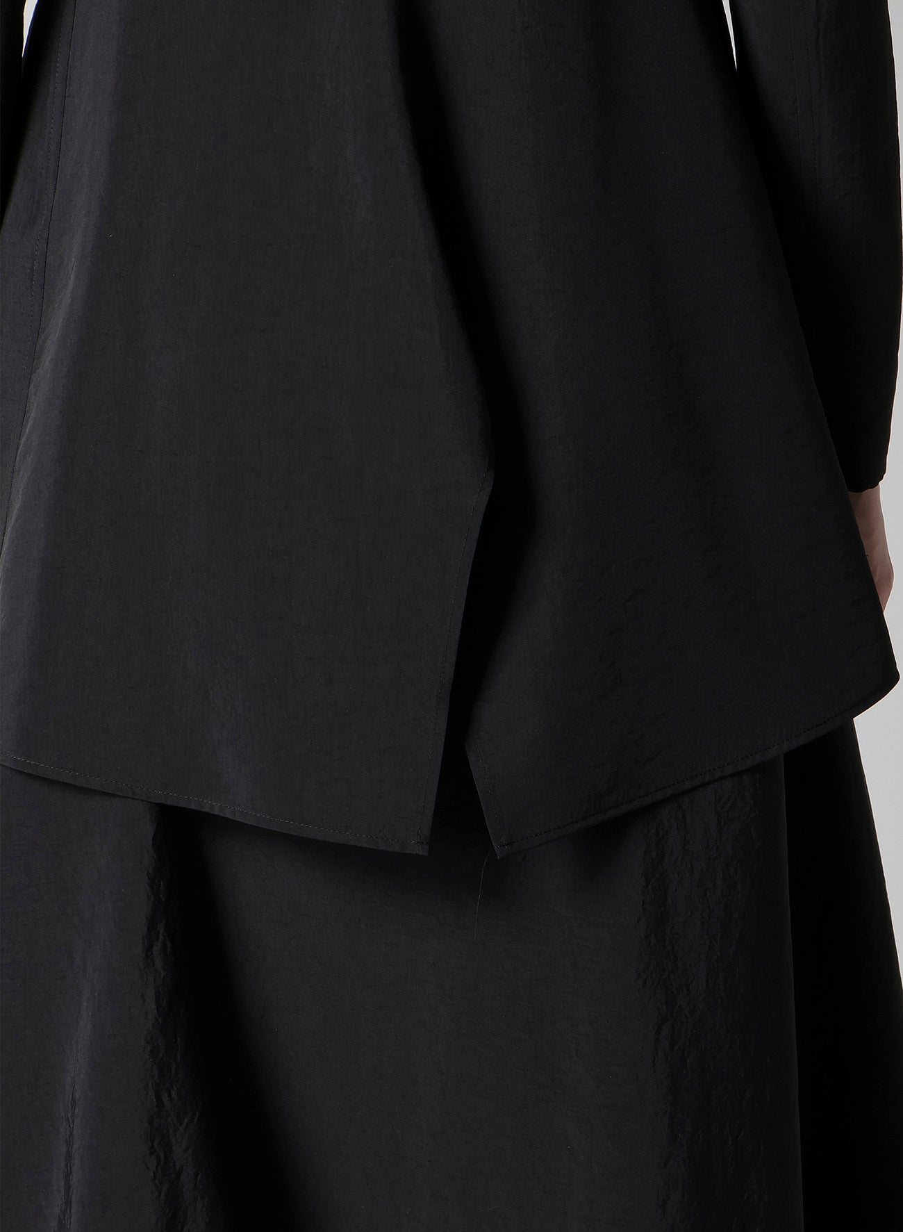 Ny/Si TAFFETA ASM ROUNDED HEM JACKET