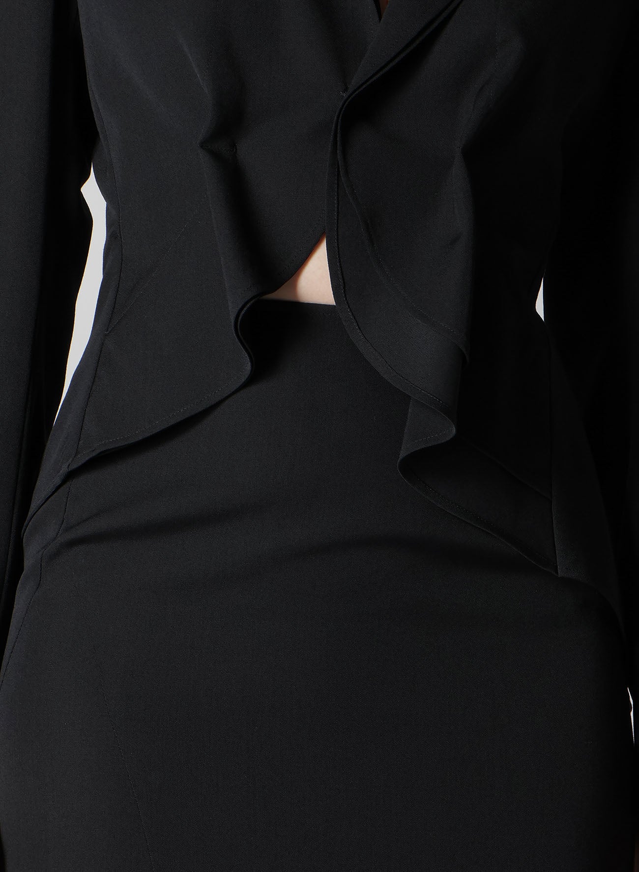 GABARDINE TUCK D SHORT JACKET