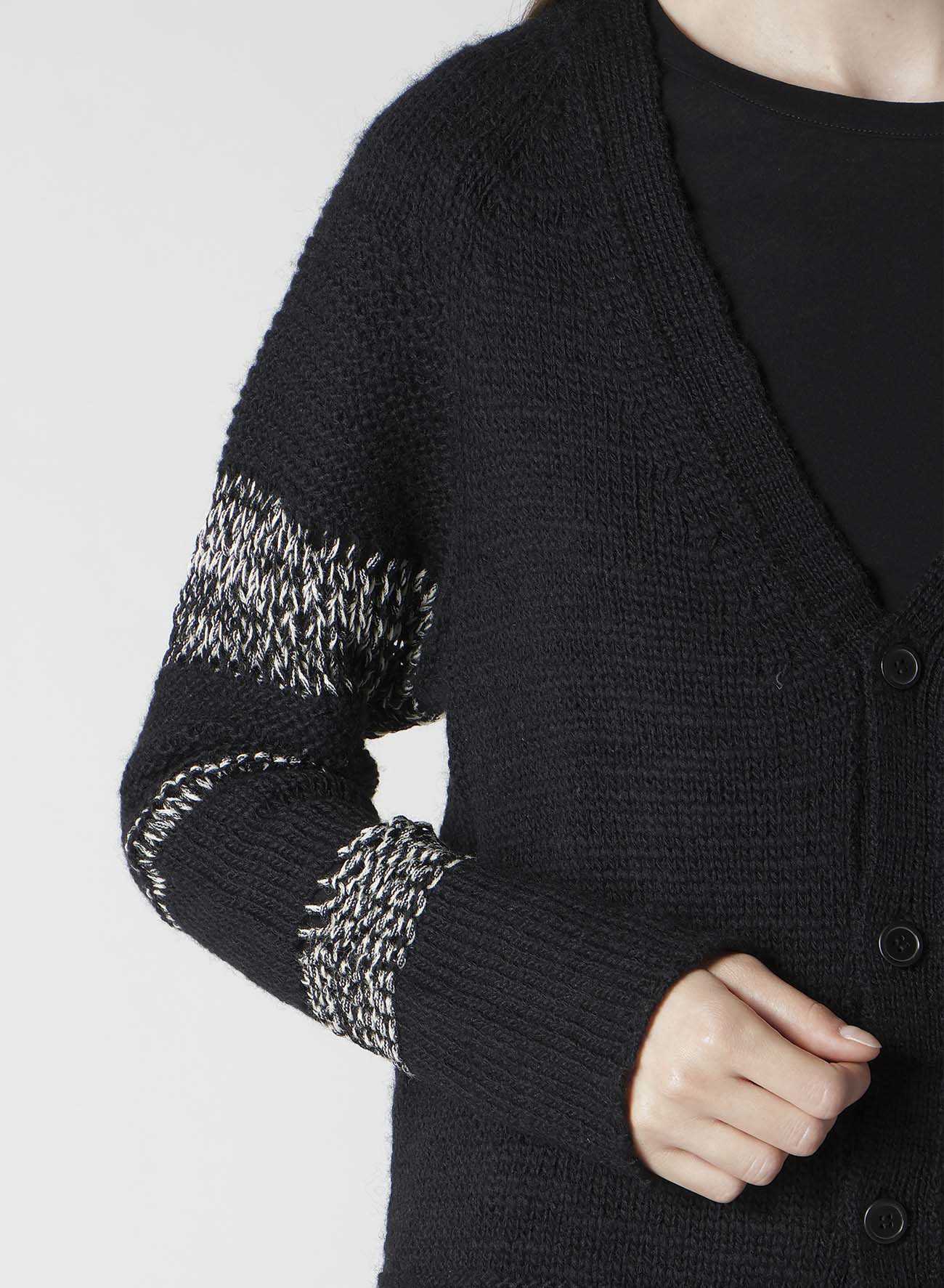 PLAIN STITCH COLOR COMBI V NECK CARDIGAN