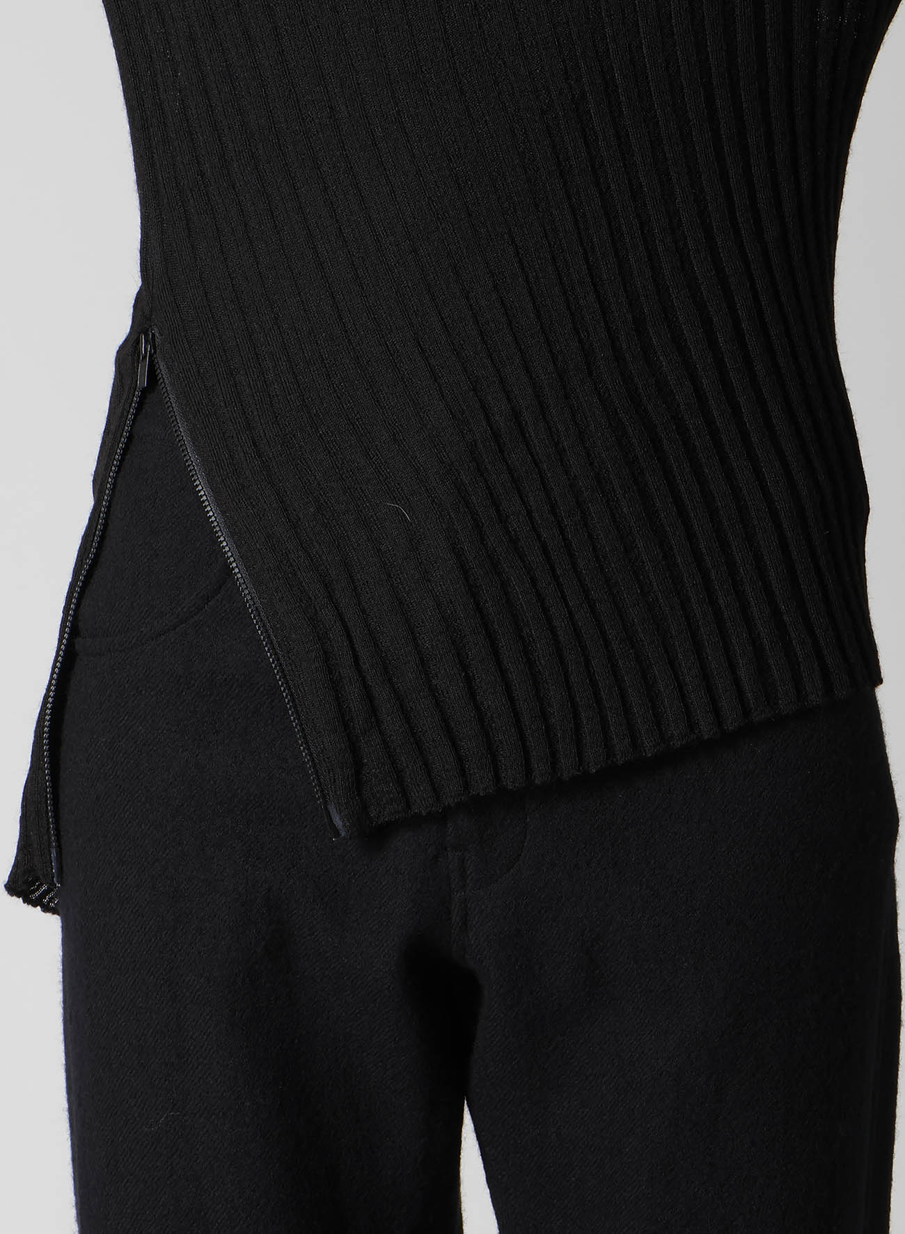RIB DIAGONAL ROUND NECK PO