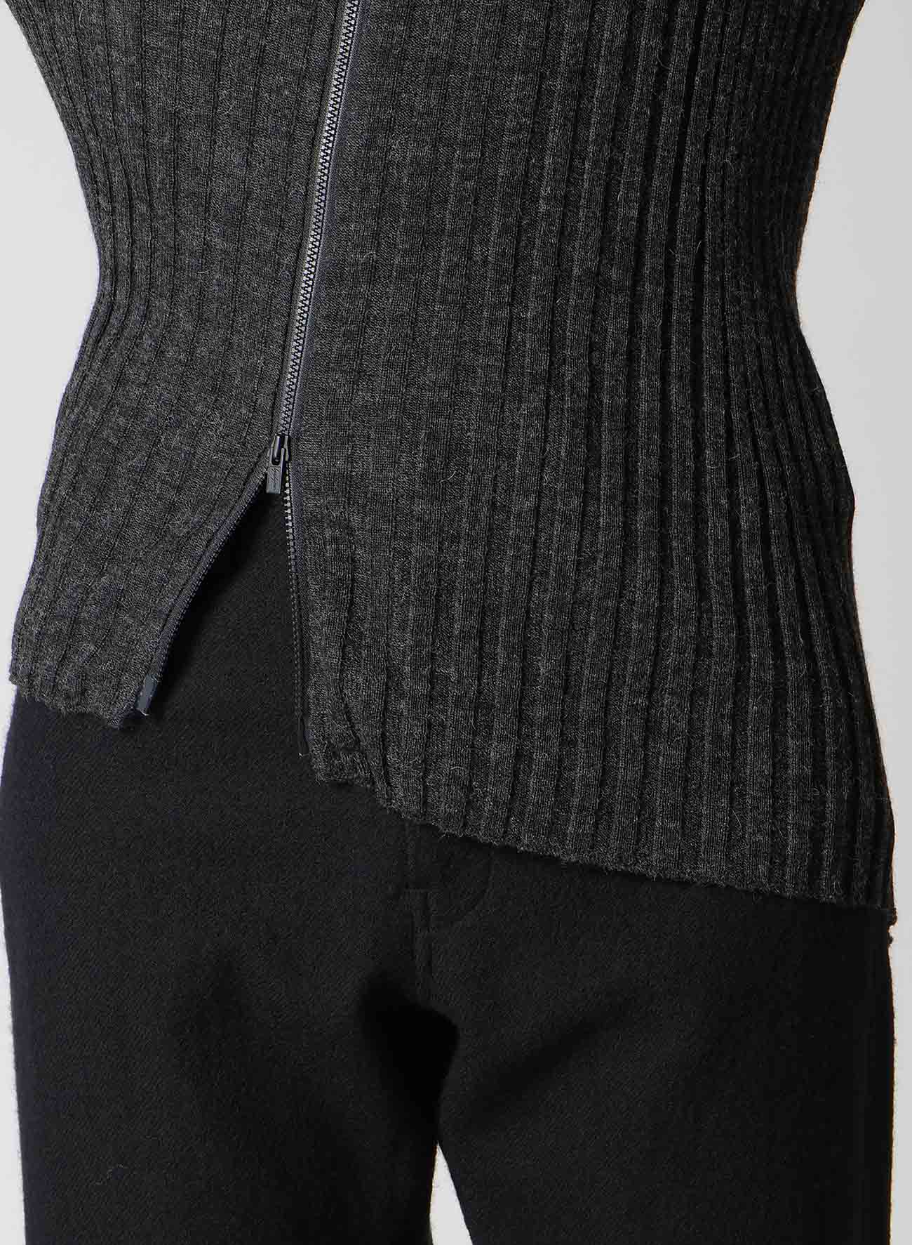 RIB DIAGONAL ZIP CARDIGAN