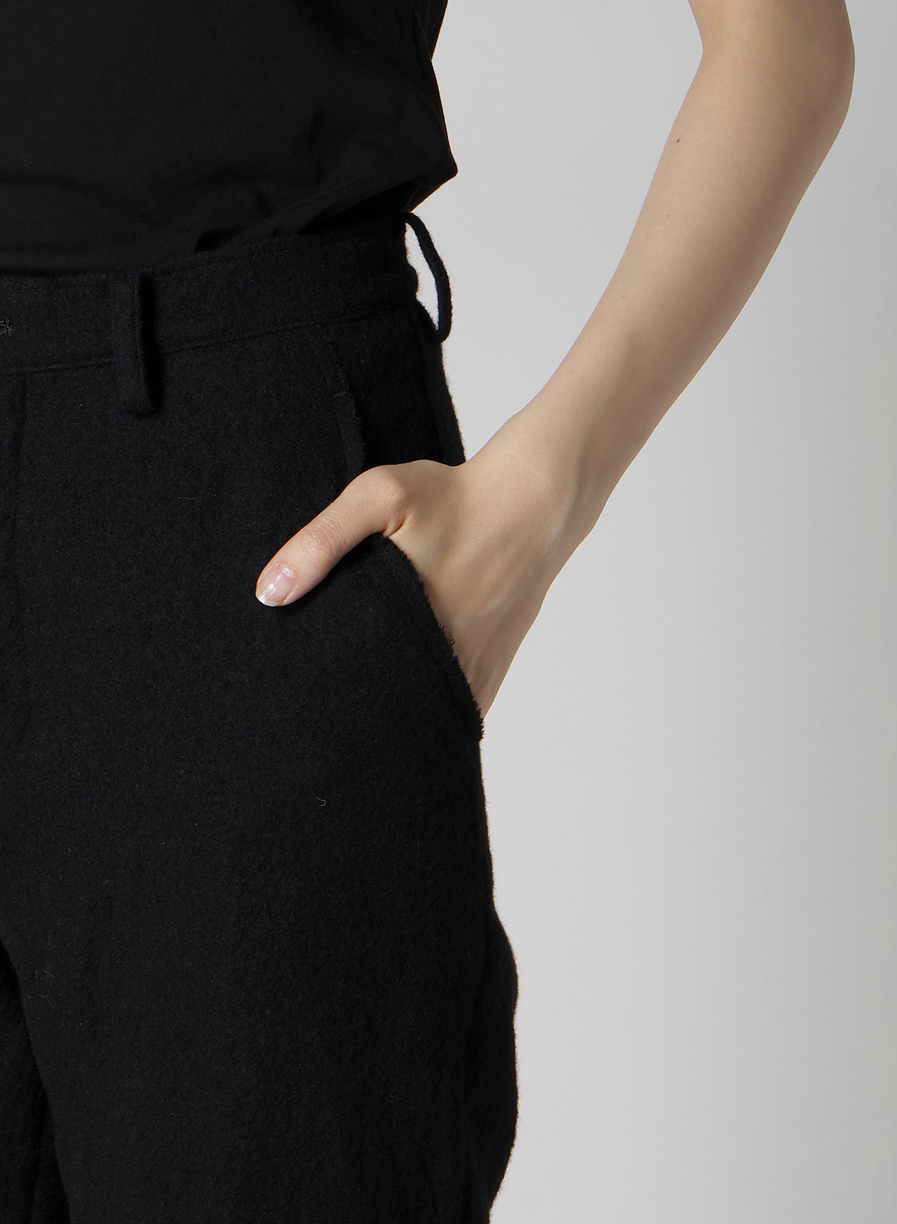 SHRINKED WOOL SERGE CUFFED HEM PANTS