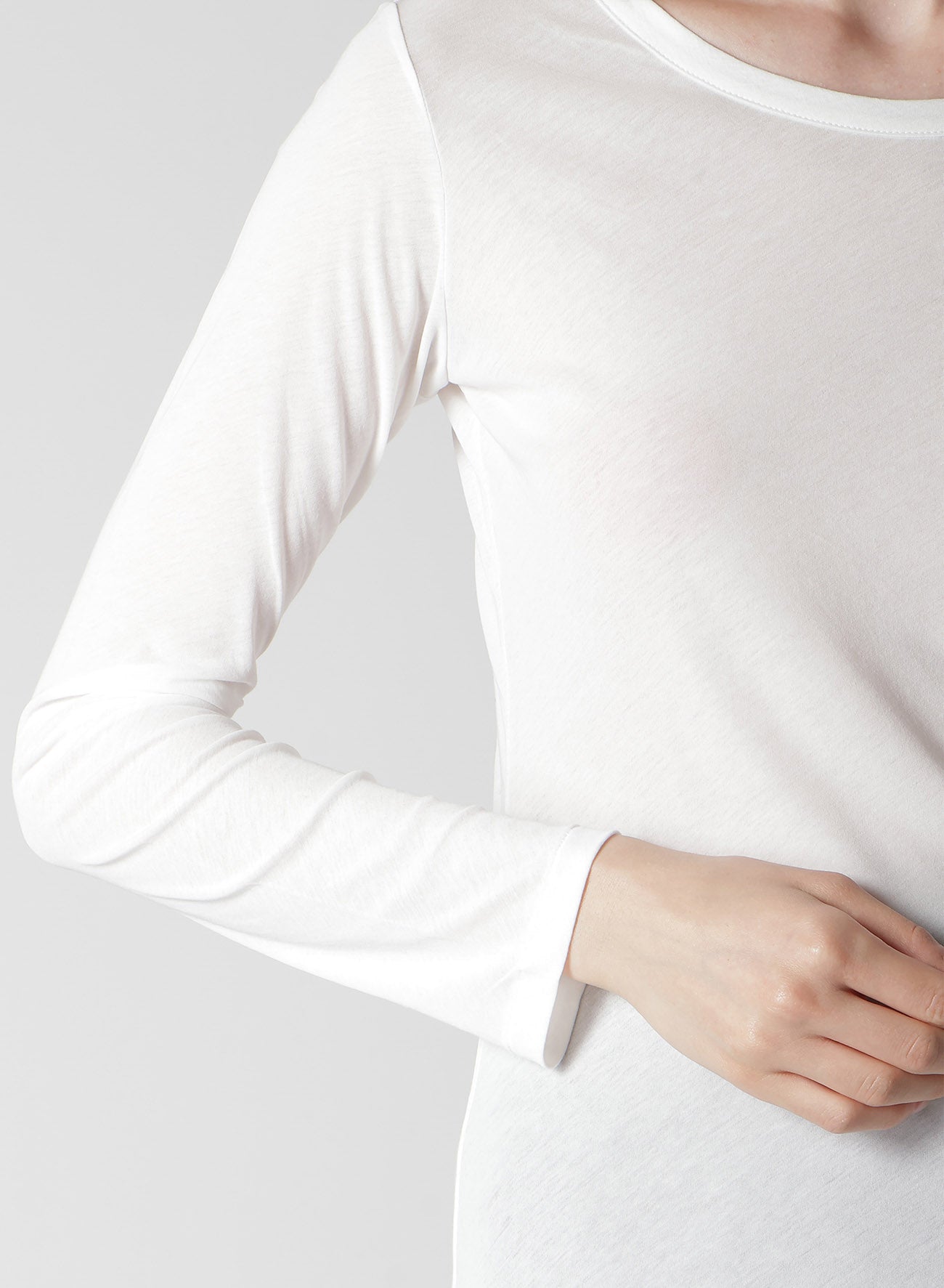 HIGH TWISTED JERSEY LONG SLV ROUND NECK T