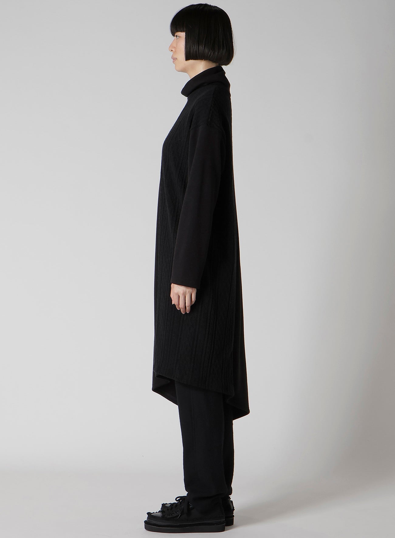 INTERLOCK PANELED HIGH NECK PO