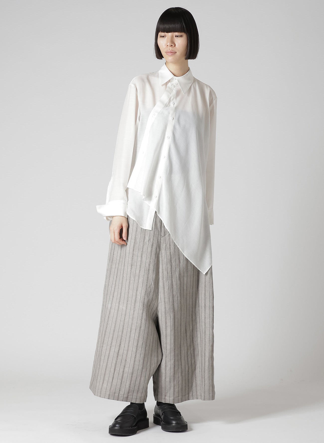 Cu/Mo KERSEY UNBALANCE DRAPED BLOUSE