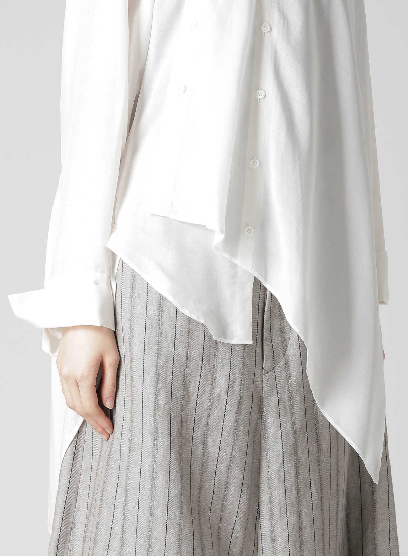 Cu/Mo KERSEY UNBALANCE DRAPED BLOUSE
