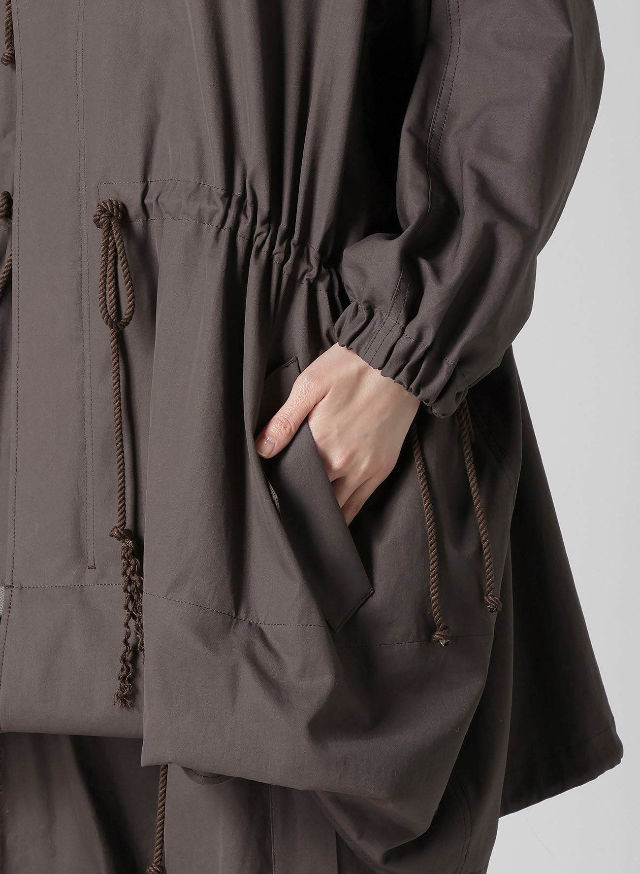 S HIGH-TWISTED GABARDINE DOLMAN SLV COAT