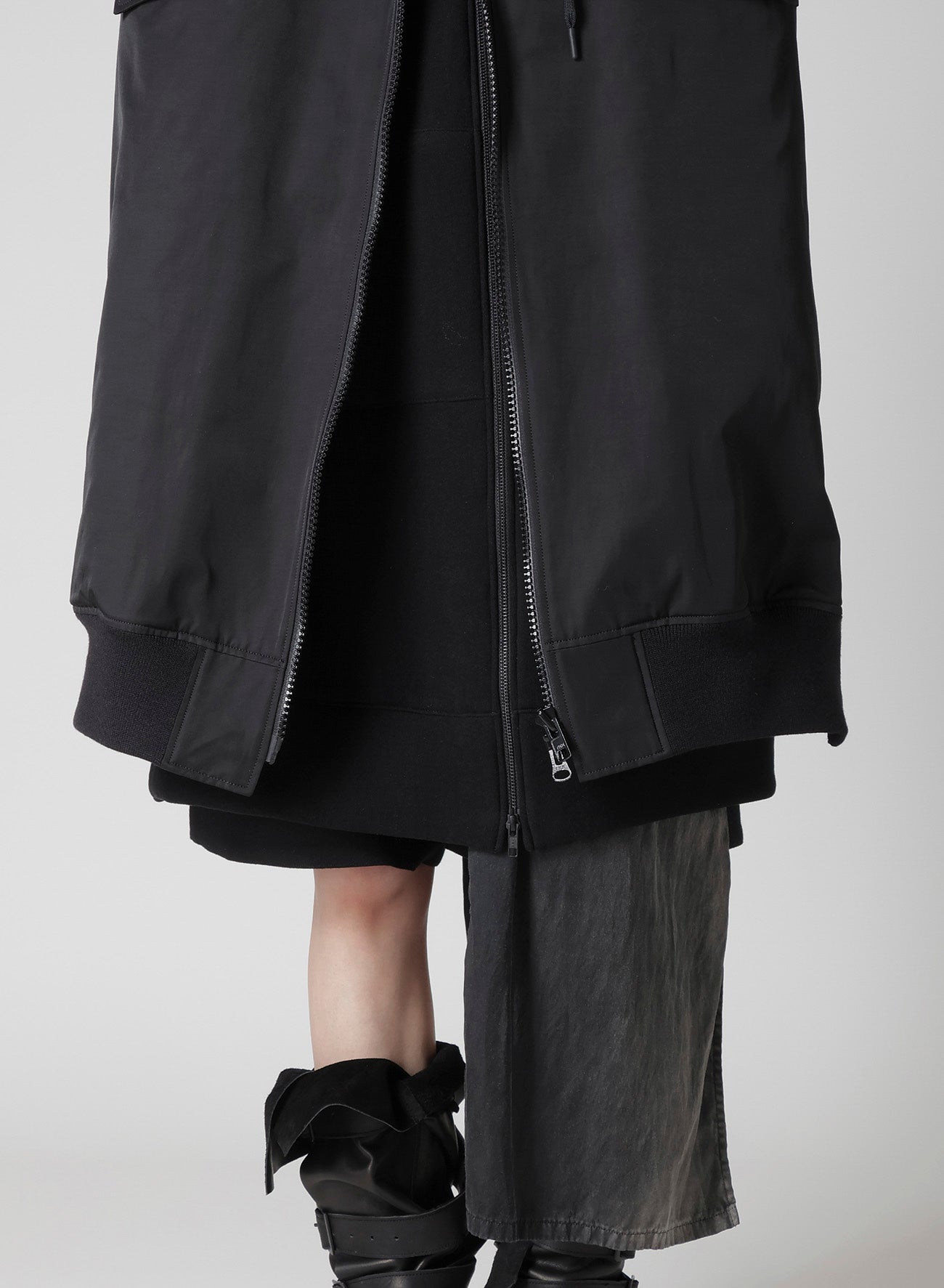Ny/C TWILL HOODED BOMBER