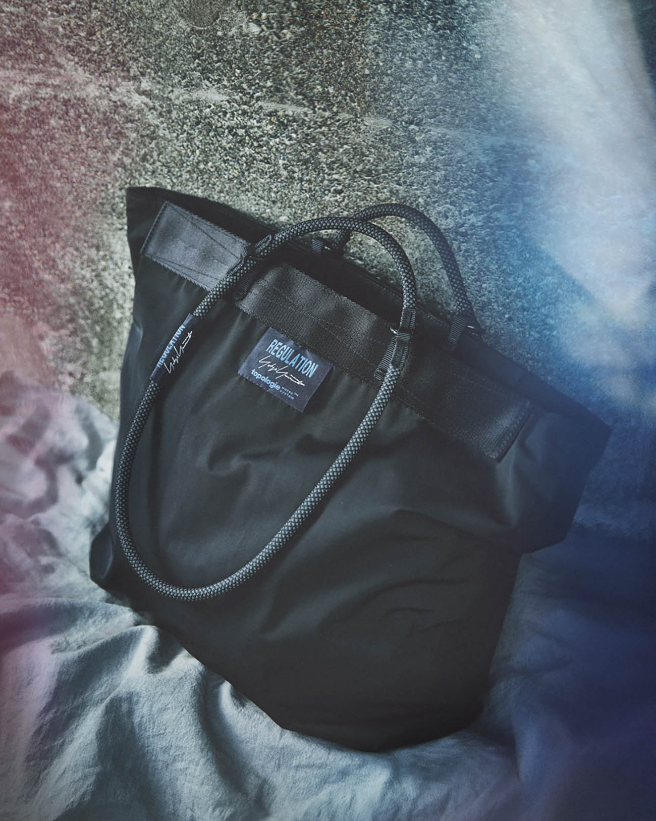 TECH SATEEN YY TOTE