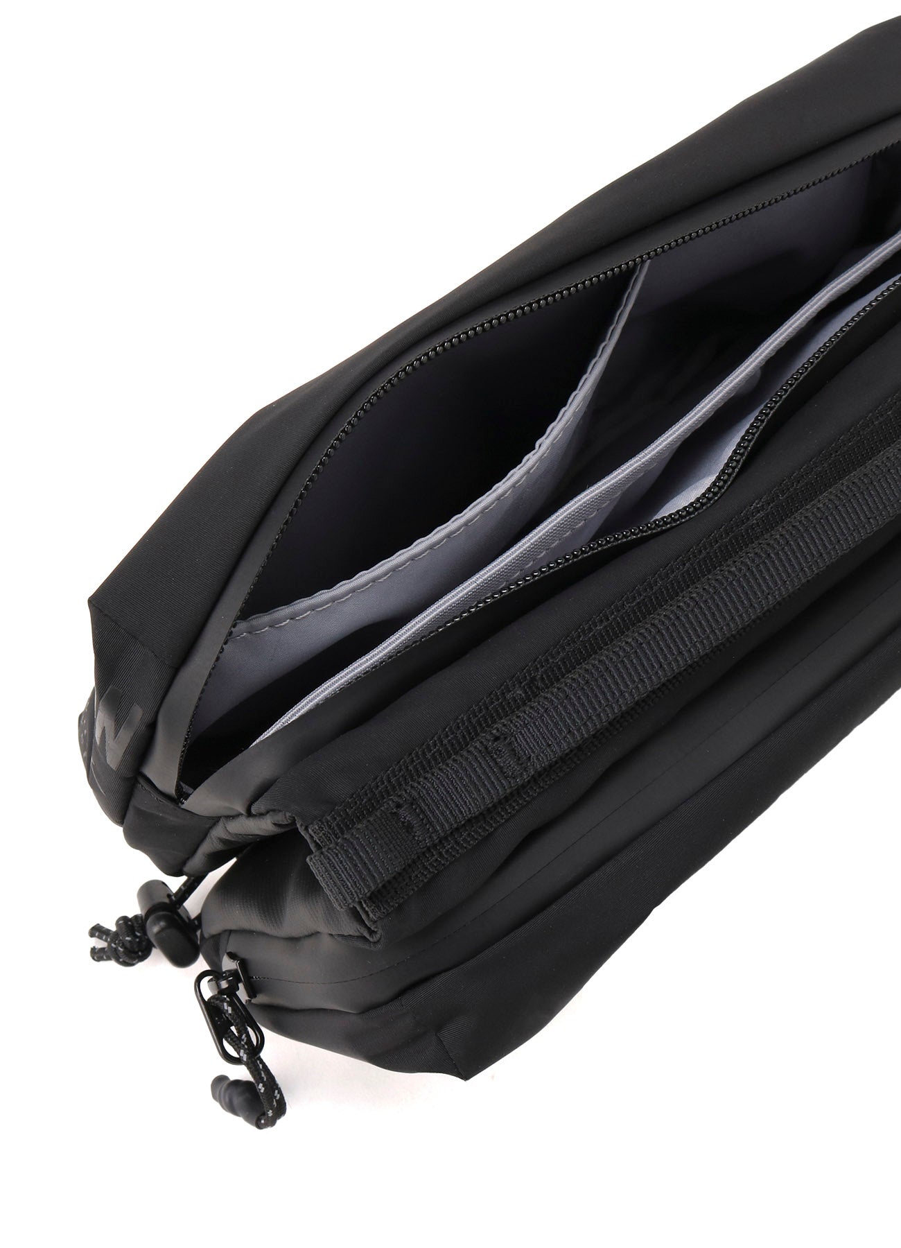 TECH SATEEN BOTTLE SACOCHE