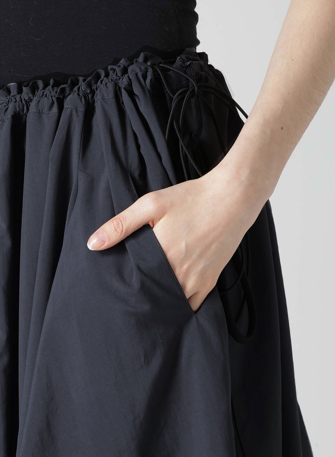 VINTAGE HIGH D TAFFETA ENSEMBLE SKIRT