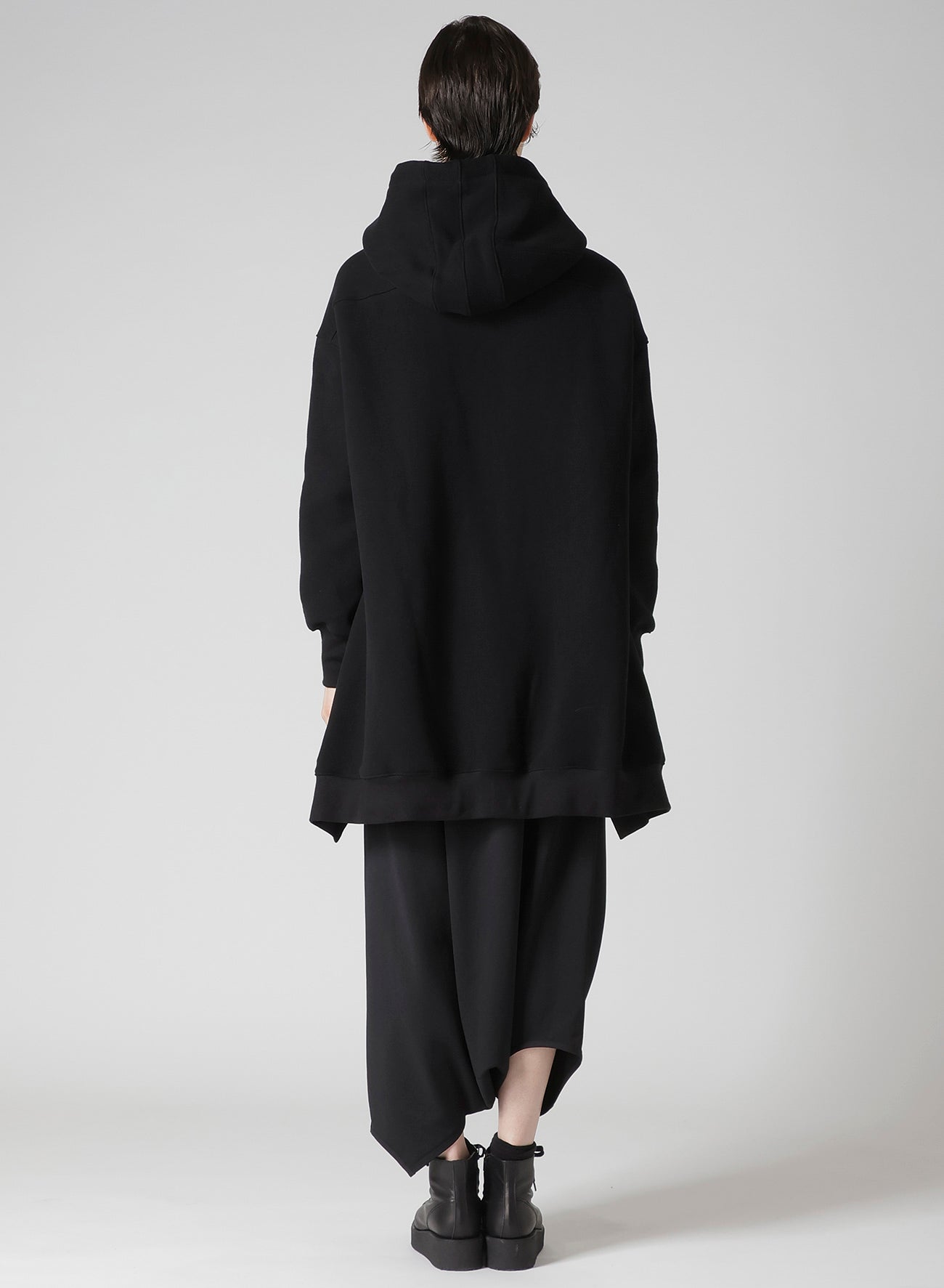 Liy/C BRUSHED FRENCH TERRY UNBALANCED HOODIE B