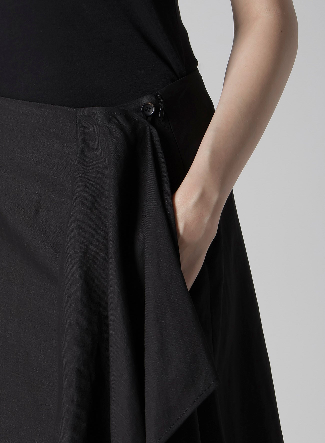 C/Li GABARDINE L DRAPED SKIRT