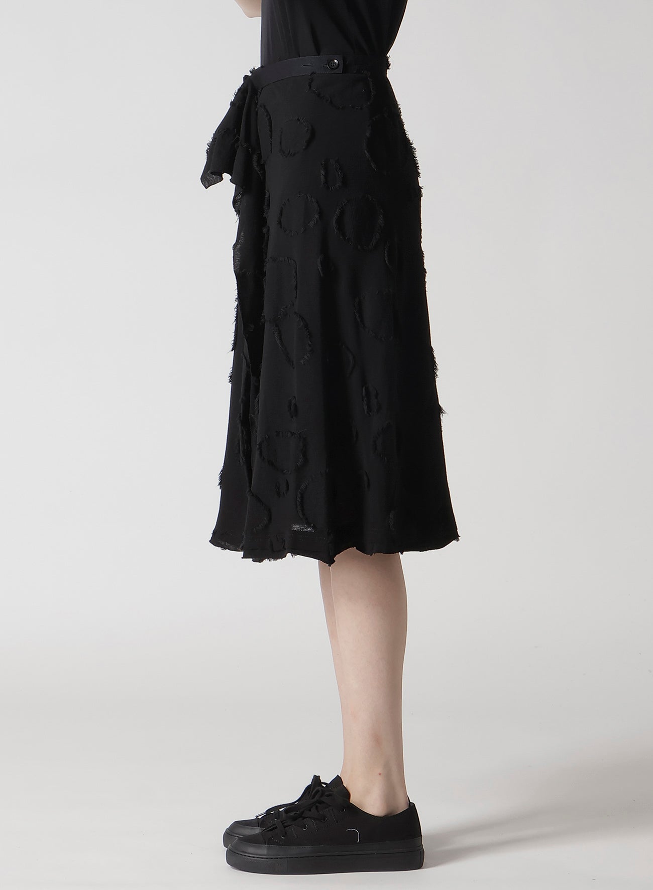 DOT JQ FLARE SKIRT