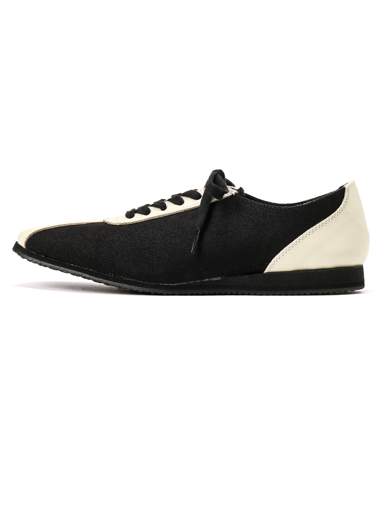 CANVAS 6HOLES LOW CUT SHOES