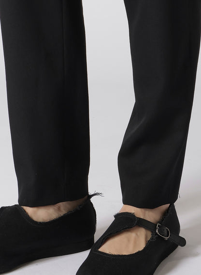 GABARDINE LOW-RISE BELTED PANTS