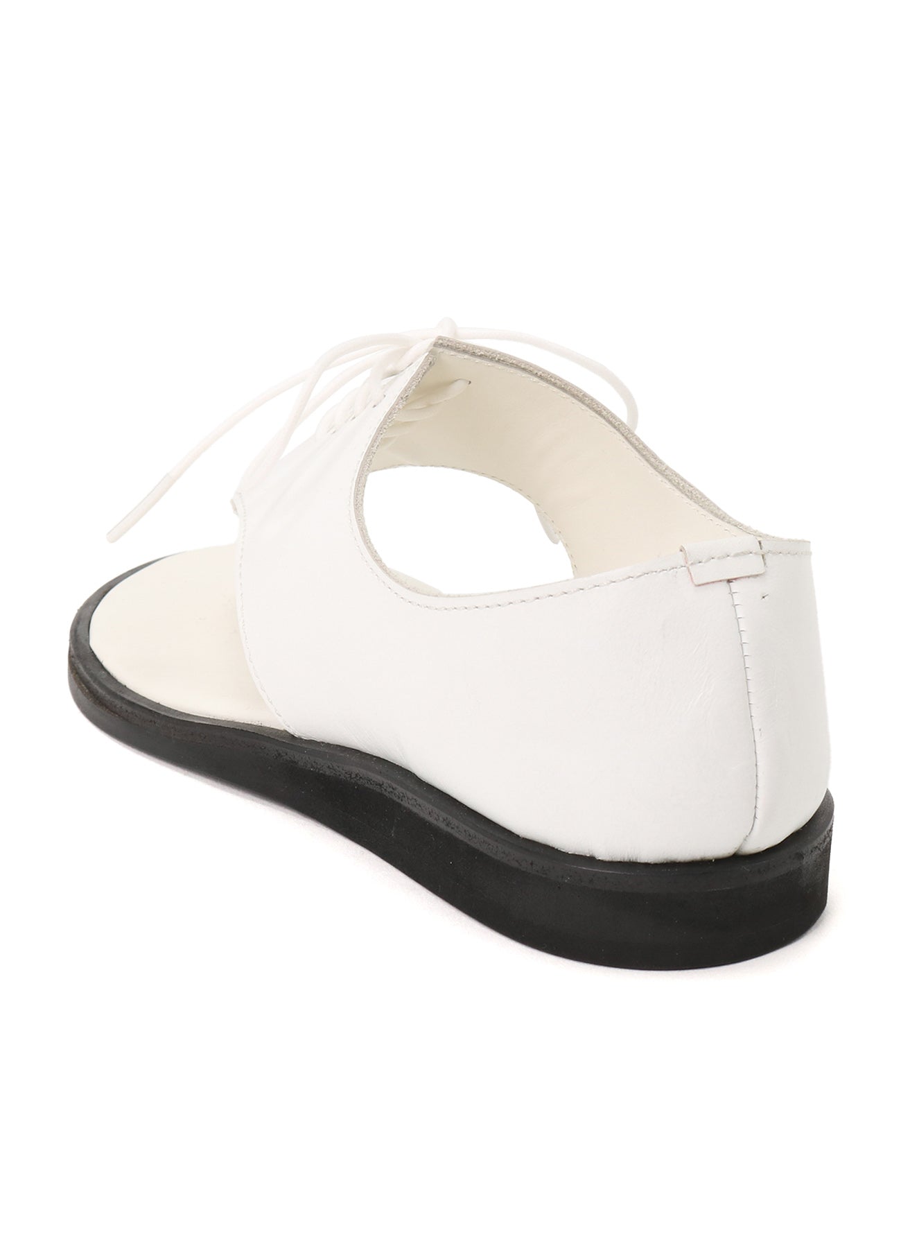 OIL SMOOTH LACE UP SANDAL