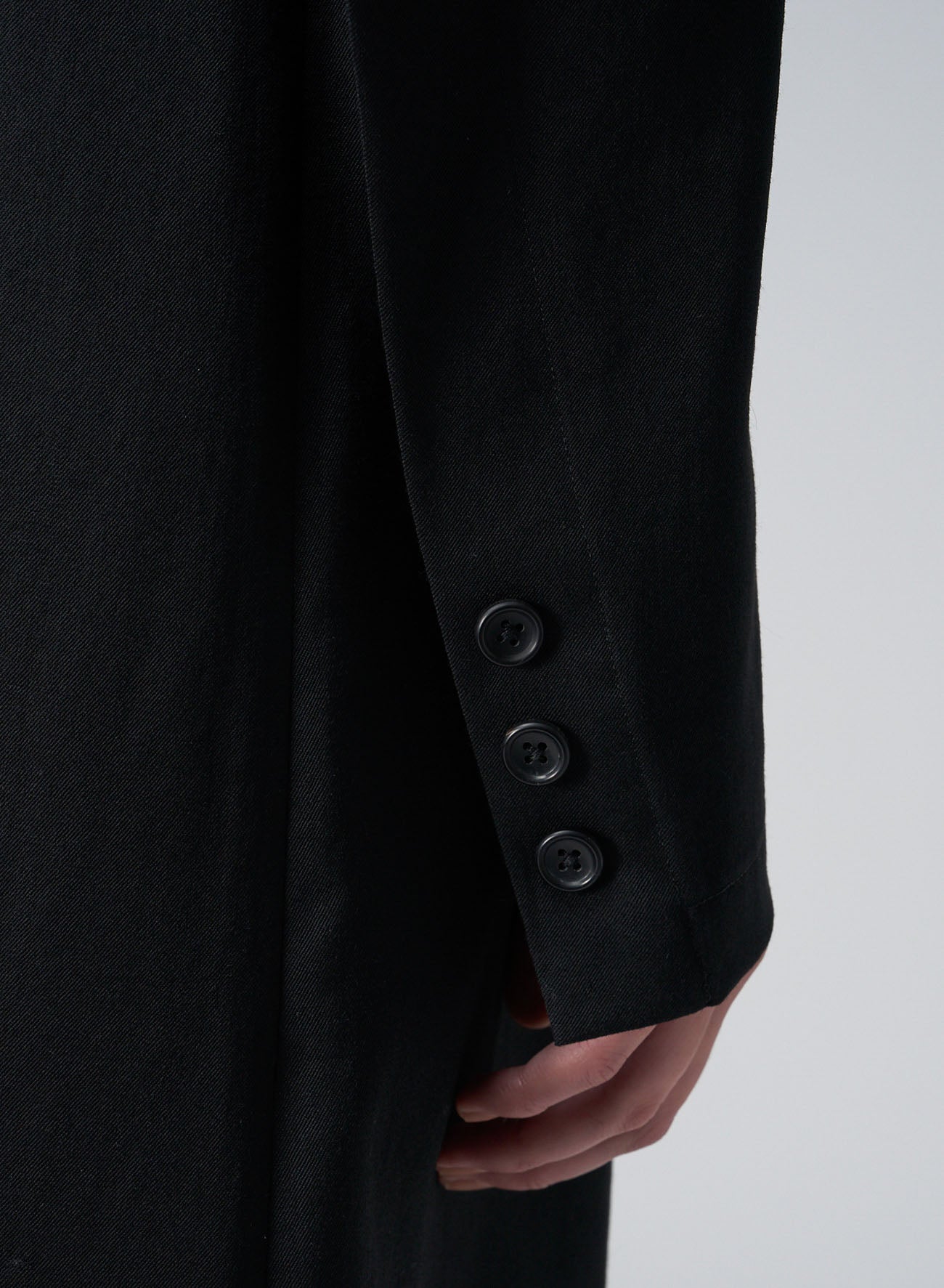 GABARDINE DESIGNED SLEEVES J-B
