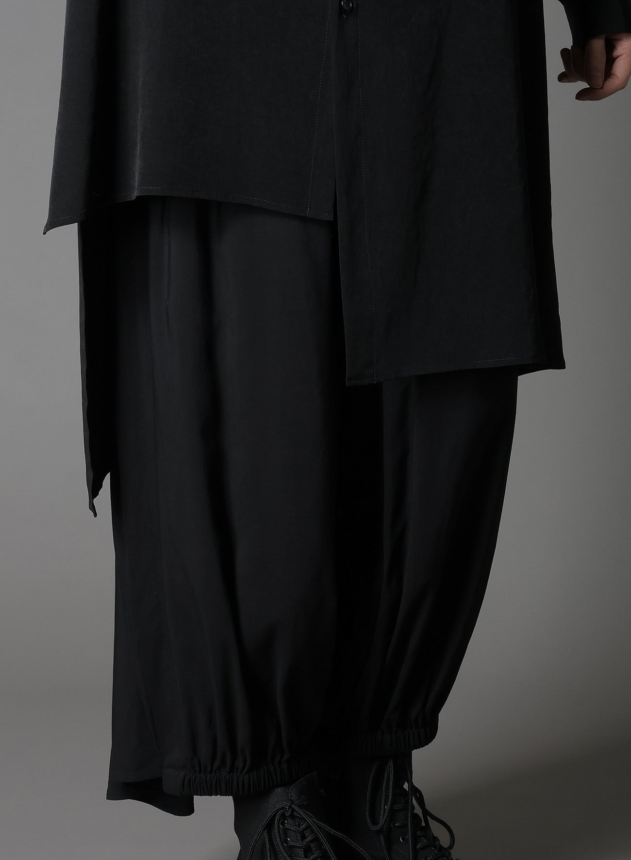 CREPE DE CHINE STANDARD ASYMMETRICAL FLARES SHIRT