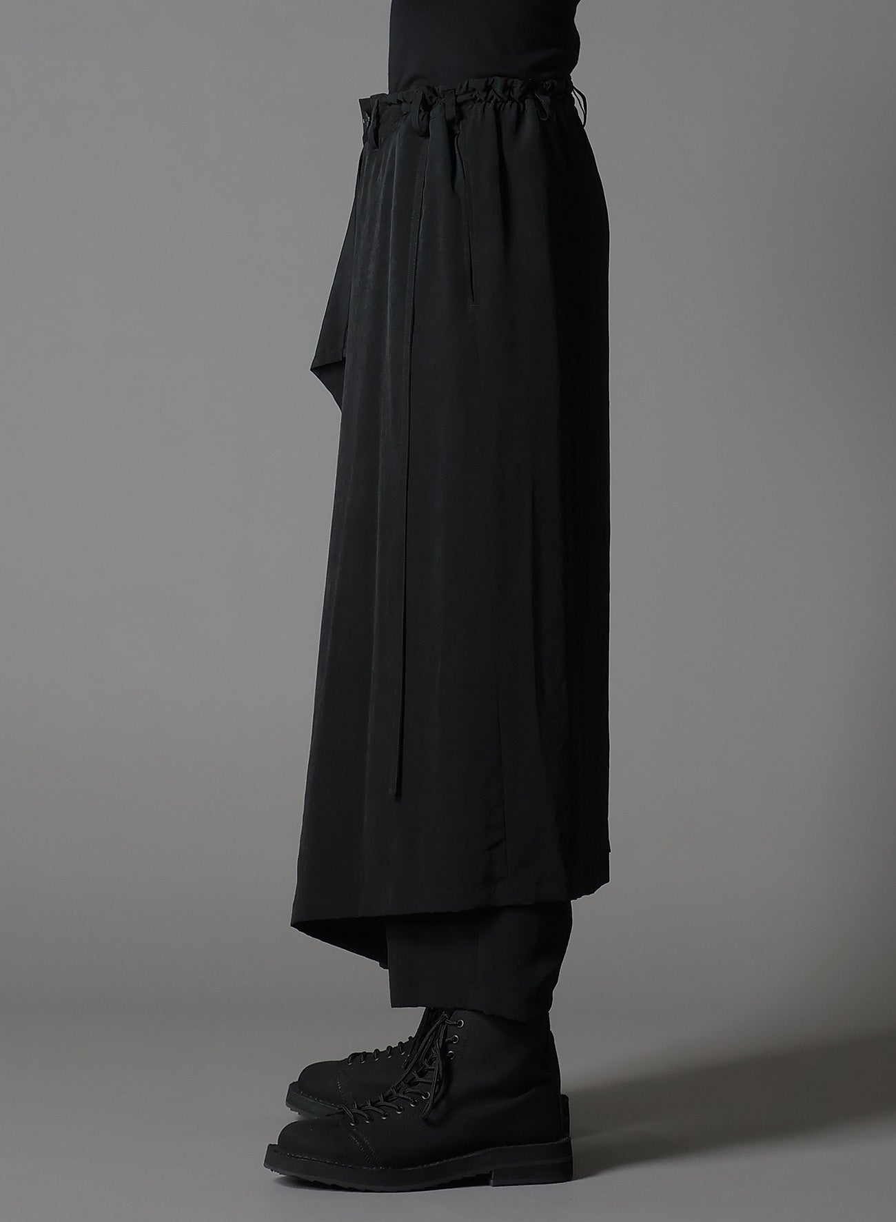 CREPE DE CHINE BOUND SKIRT PANTS