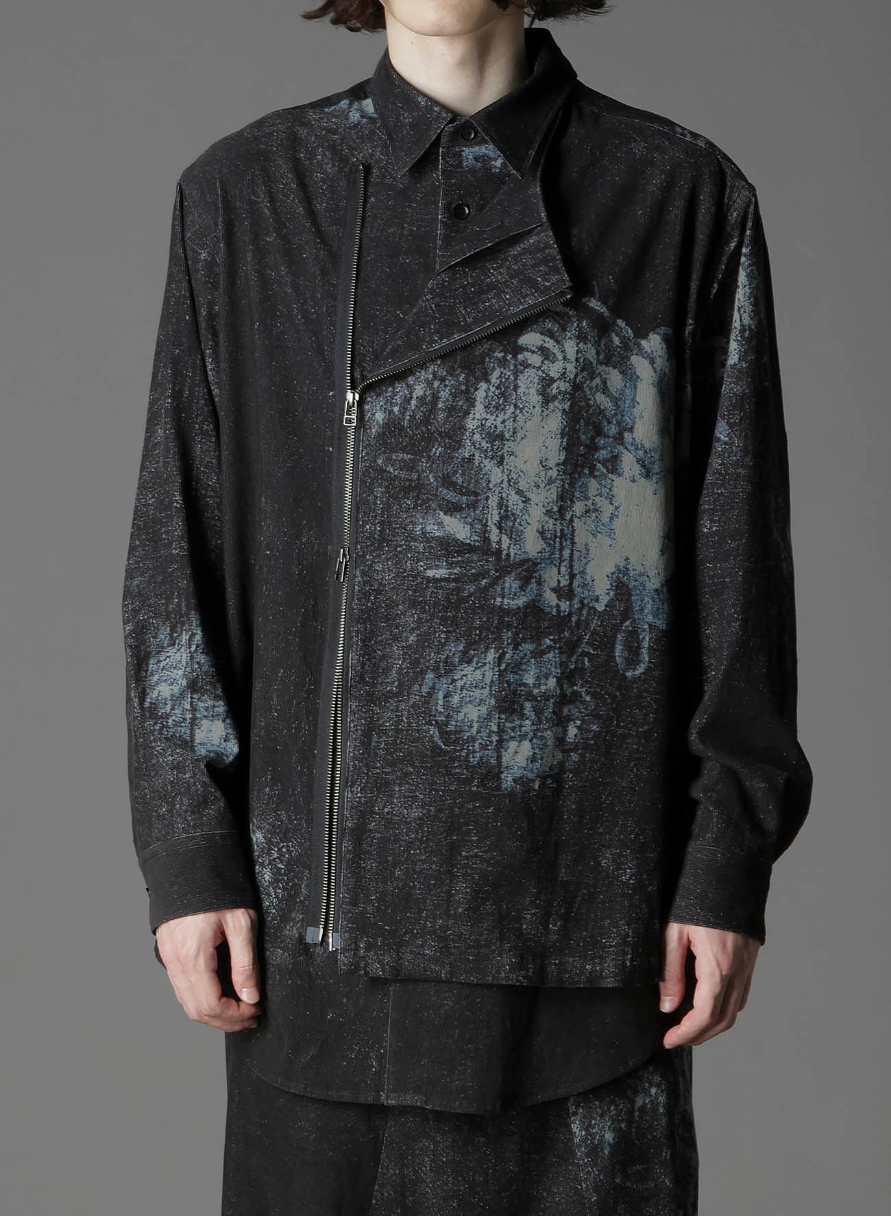 NARROW RIBS CORDUROY OPEN ZIP STANDARD BIG SHIRT