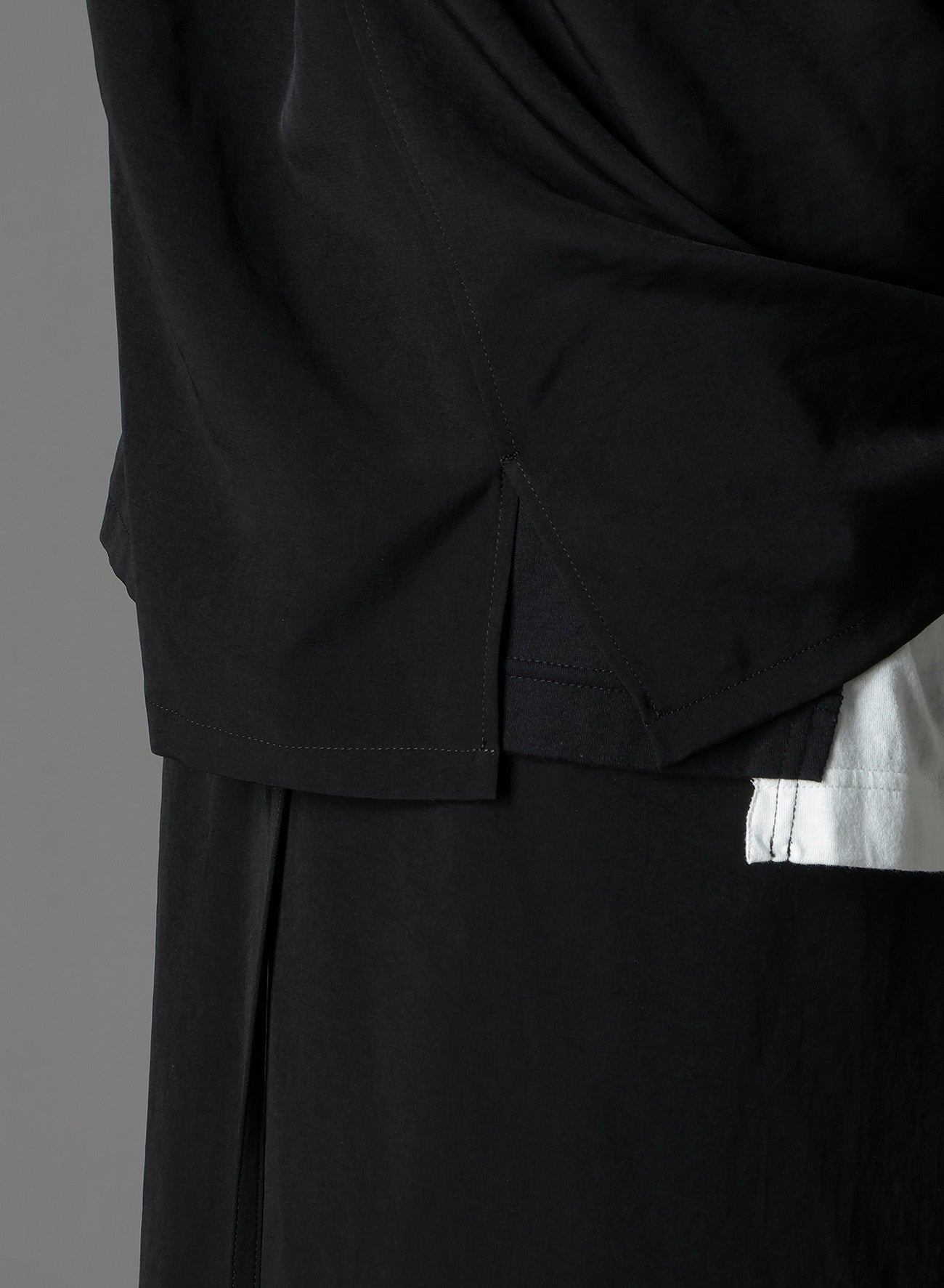 CREPE DE CHINE FRONT DOLMAN BIG SHORT SLEEVED SHIRT