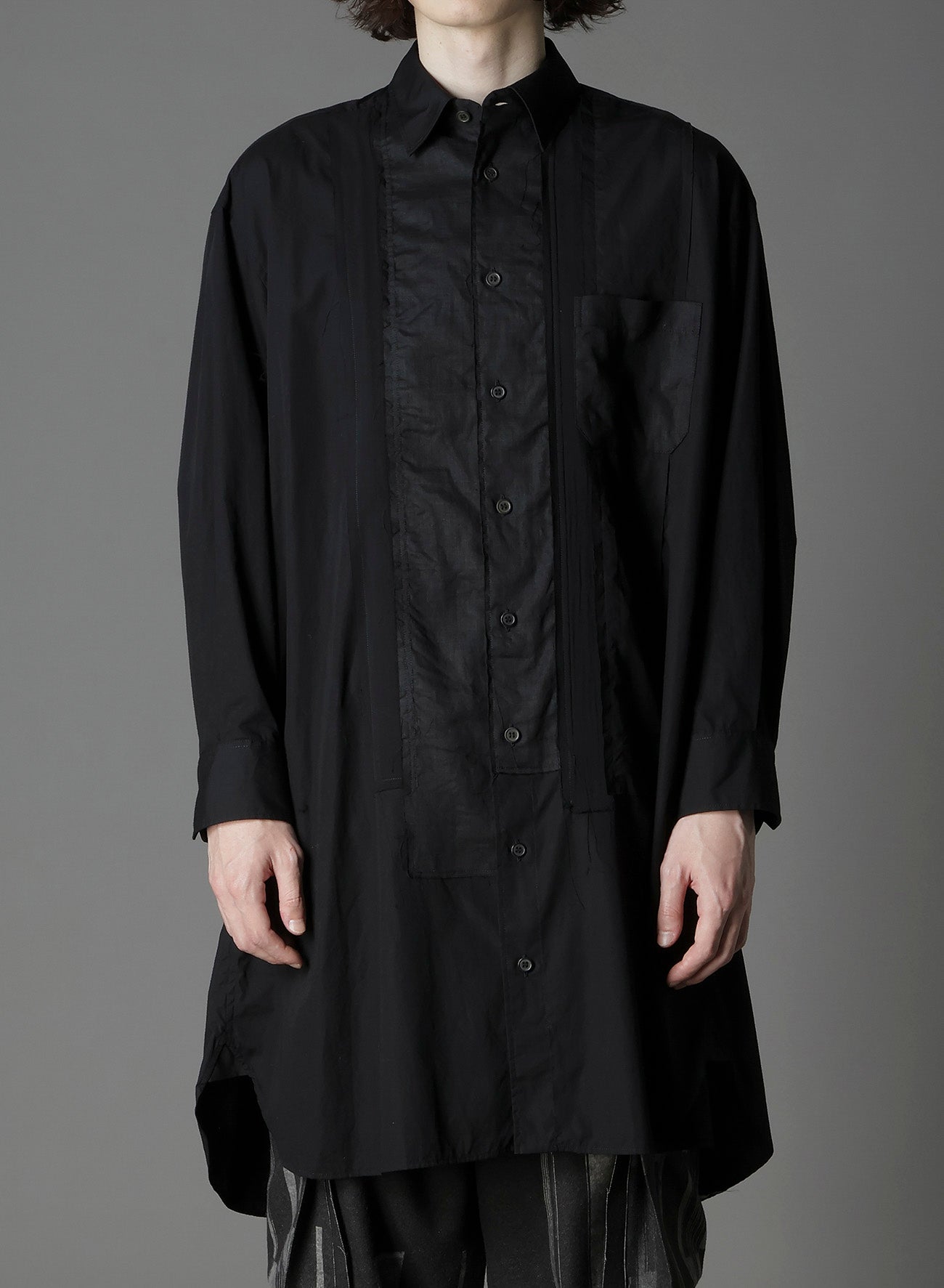 SWITCHING MATERIAL FRONT PANAL STANDARD BLACK SHIRT
