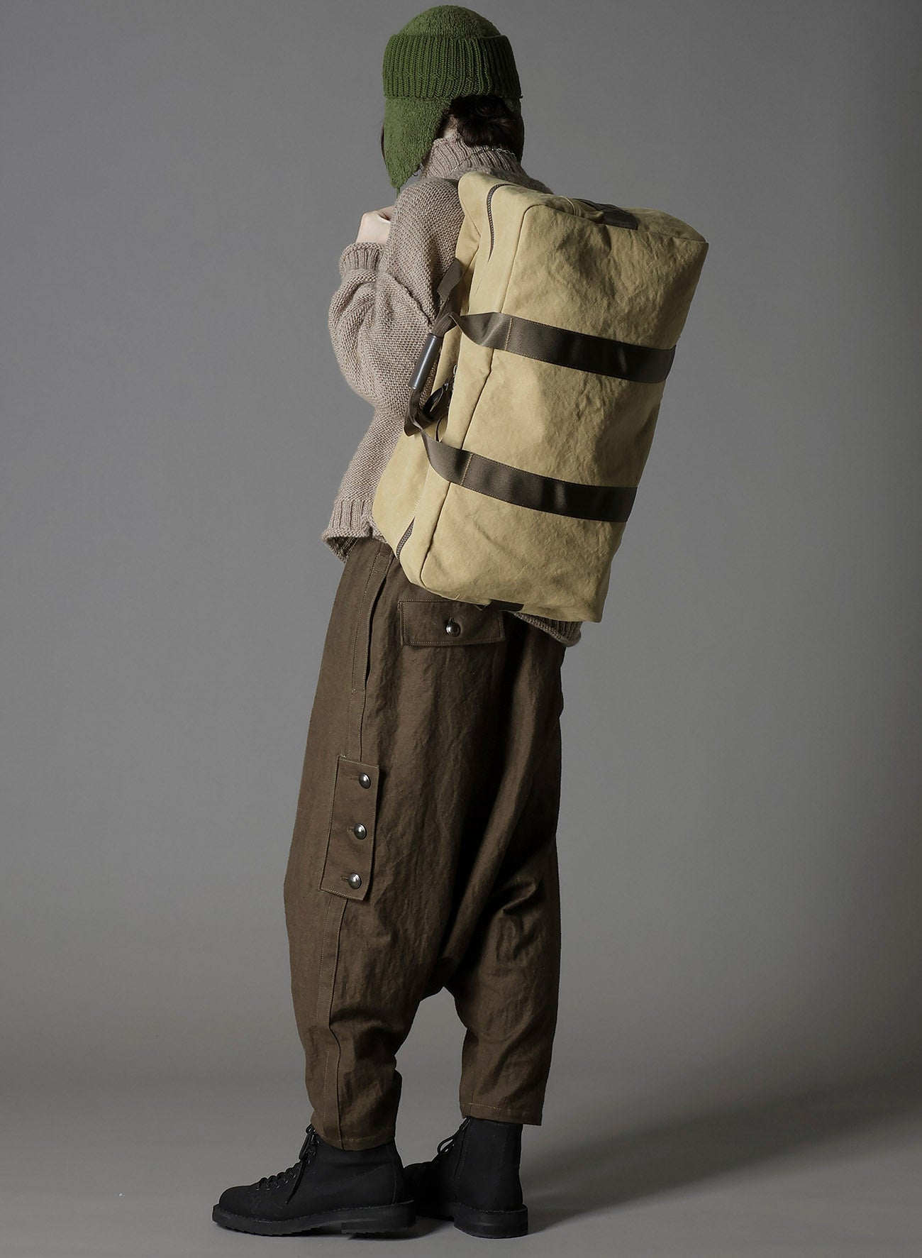CANVAS DUFFLE BAG
