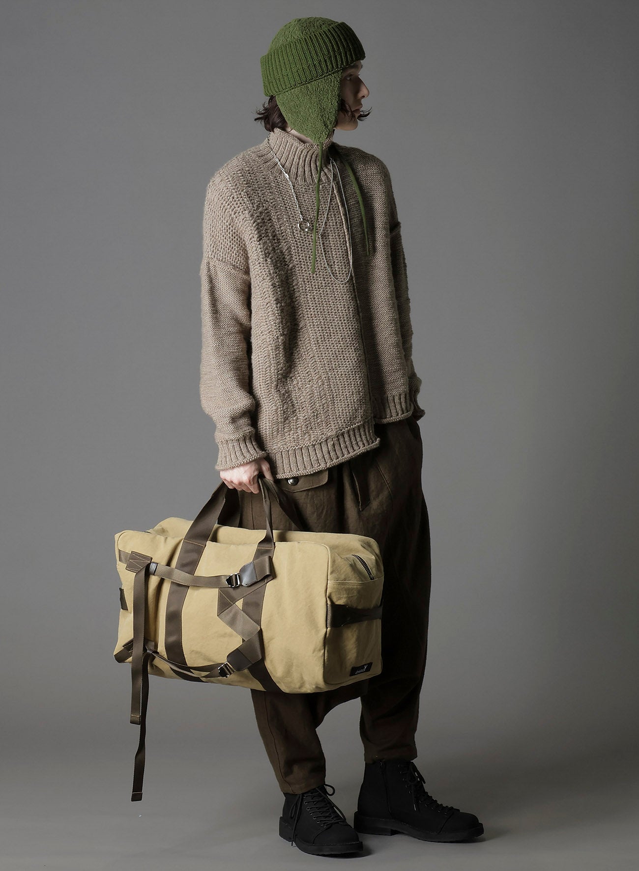 CANVAS DUFFLE BAG