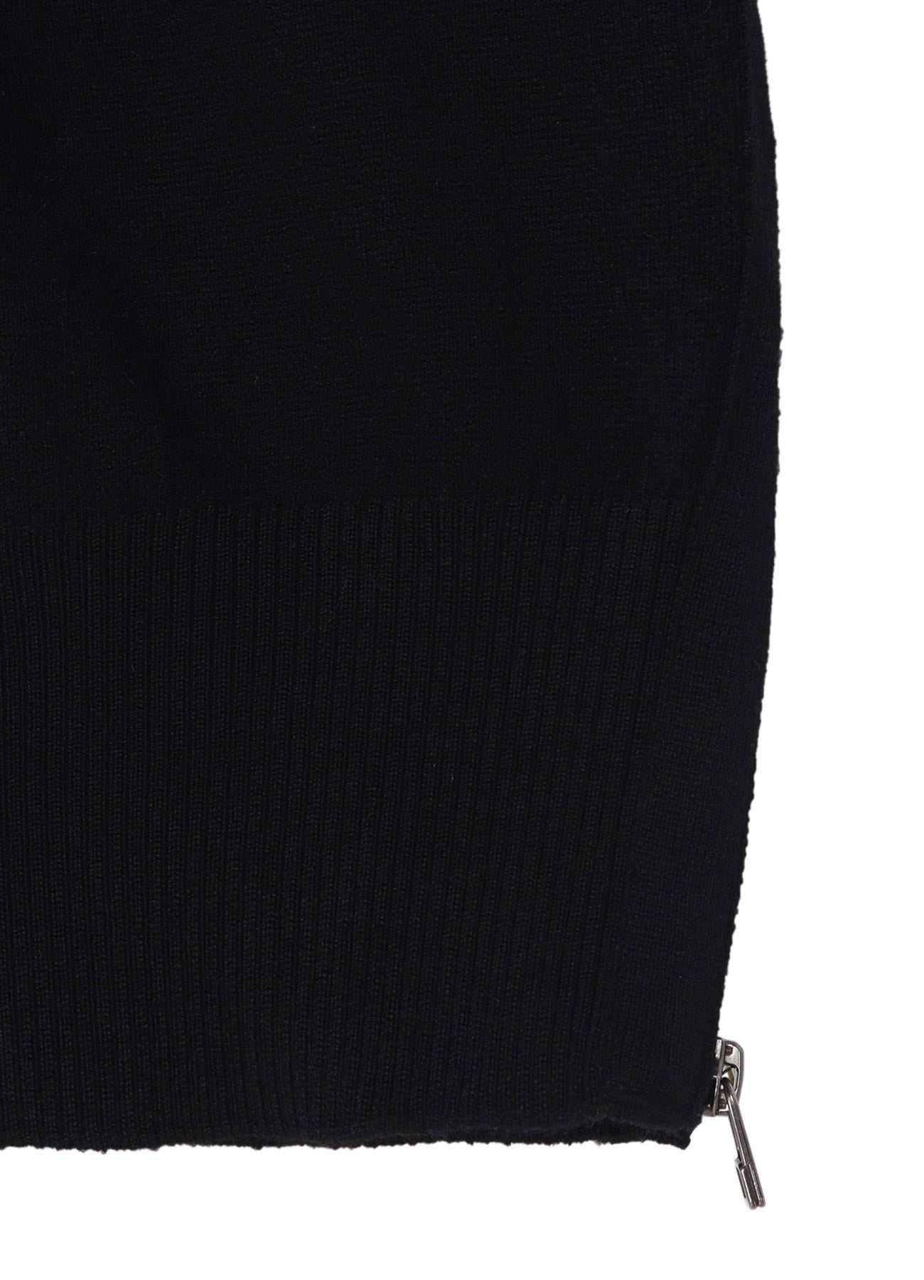MERINO WOOL LEFT ZIPPER RAGLAN SLEEVE TURTLENECK
