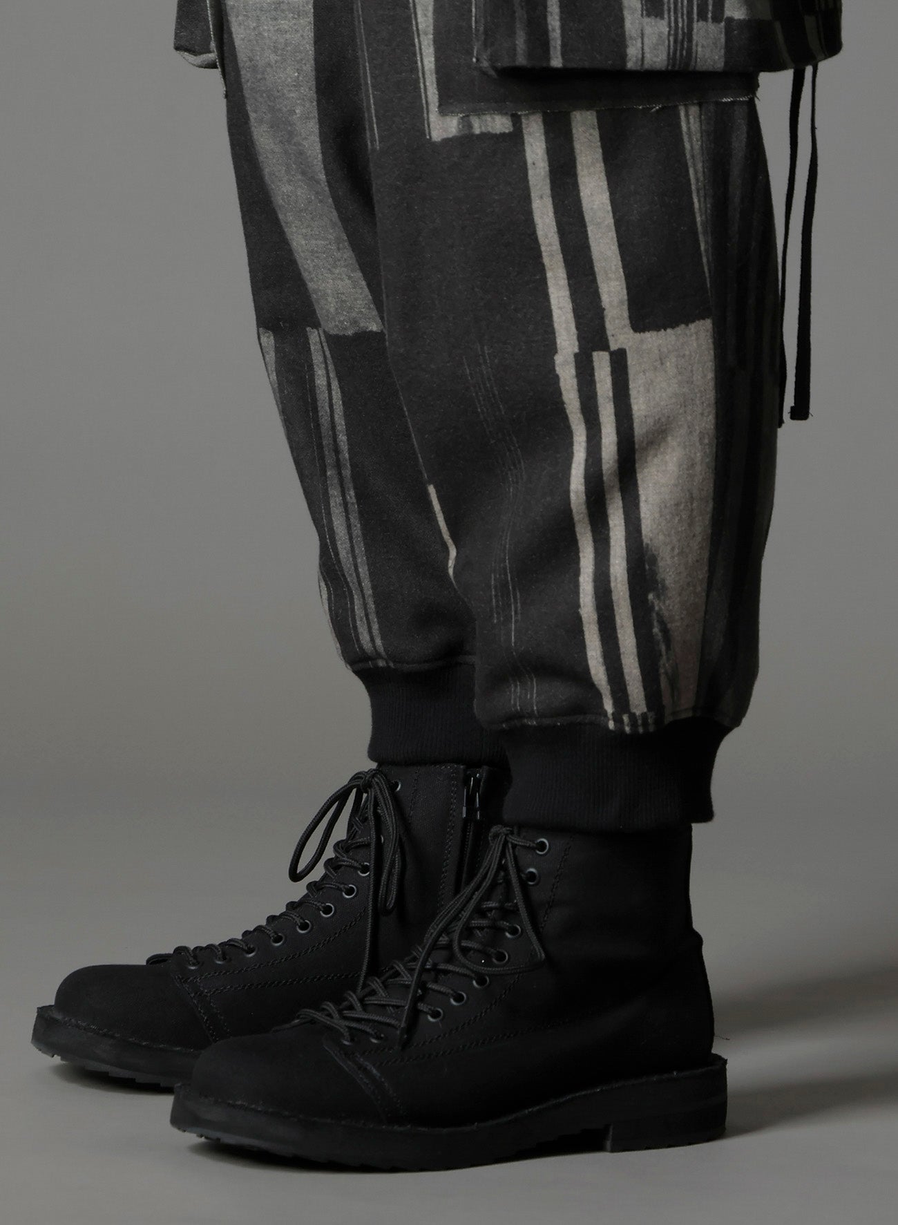 FLANNEL STRIPE PATTERN STANDARD RIBBED HEM CARGO