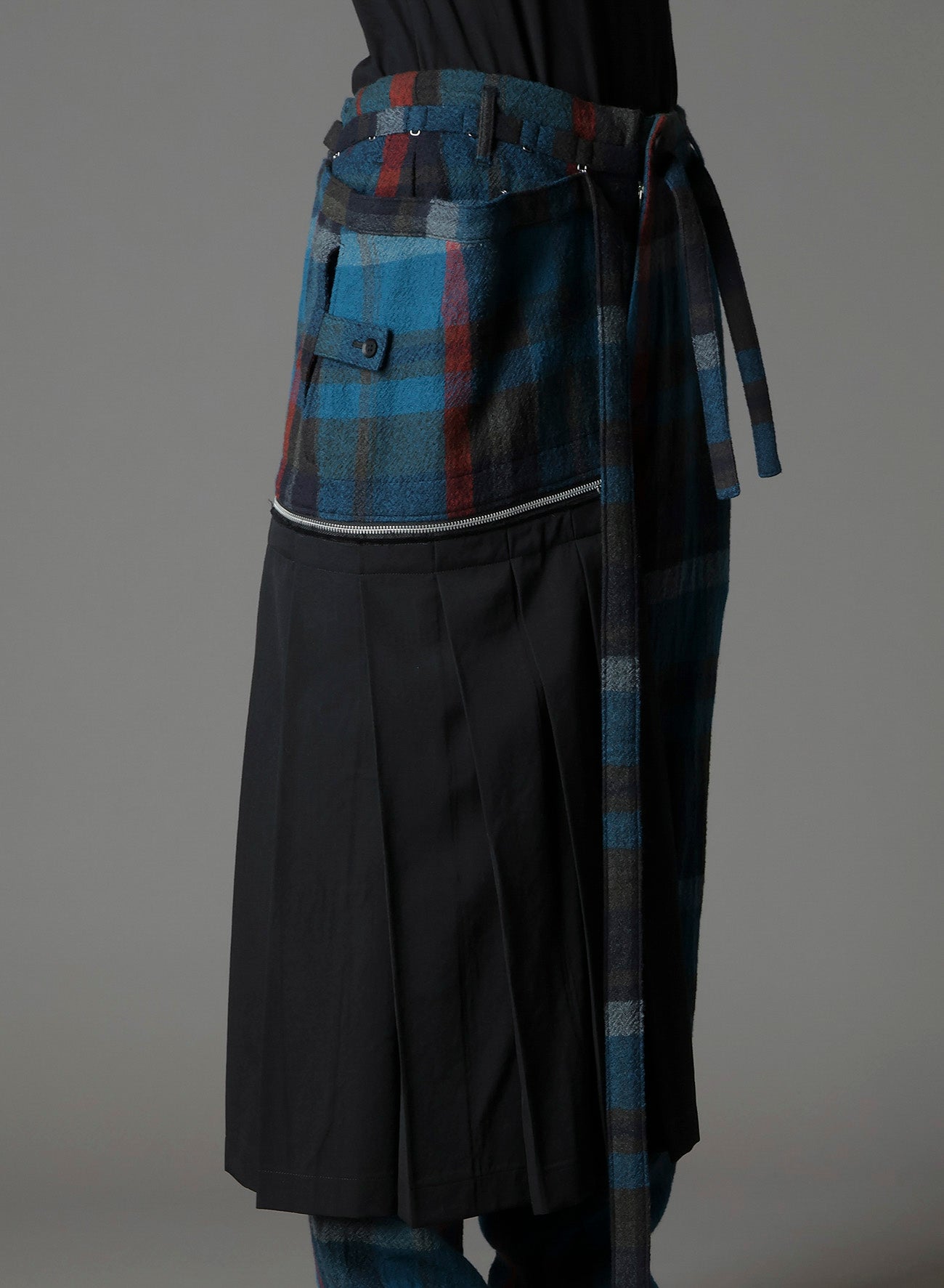 W/GABARDINE DOUBLE GAUZE PLEATED WRAP PANTS