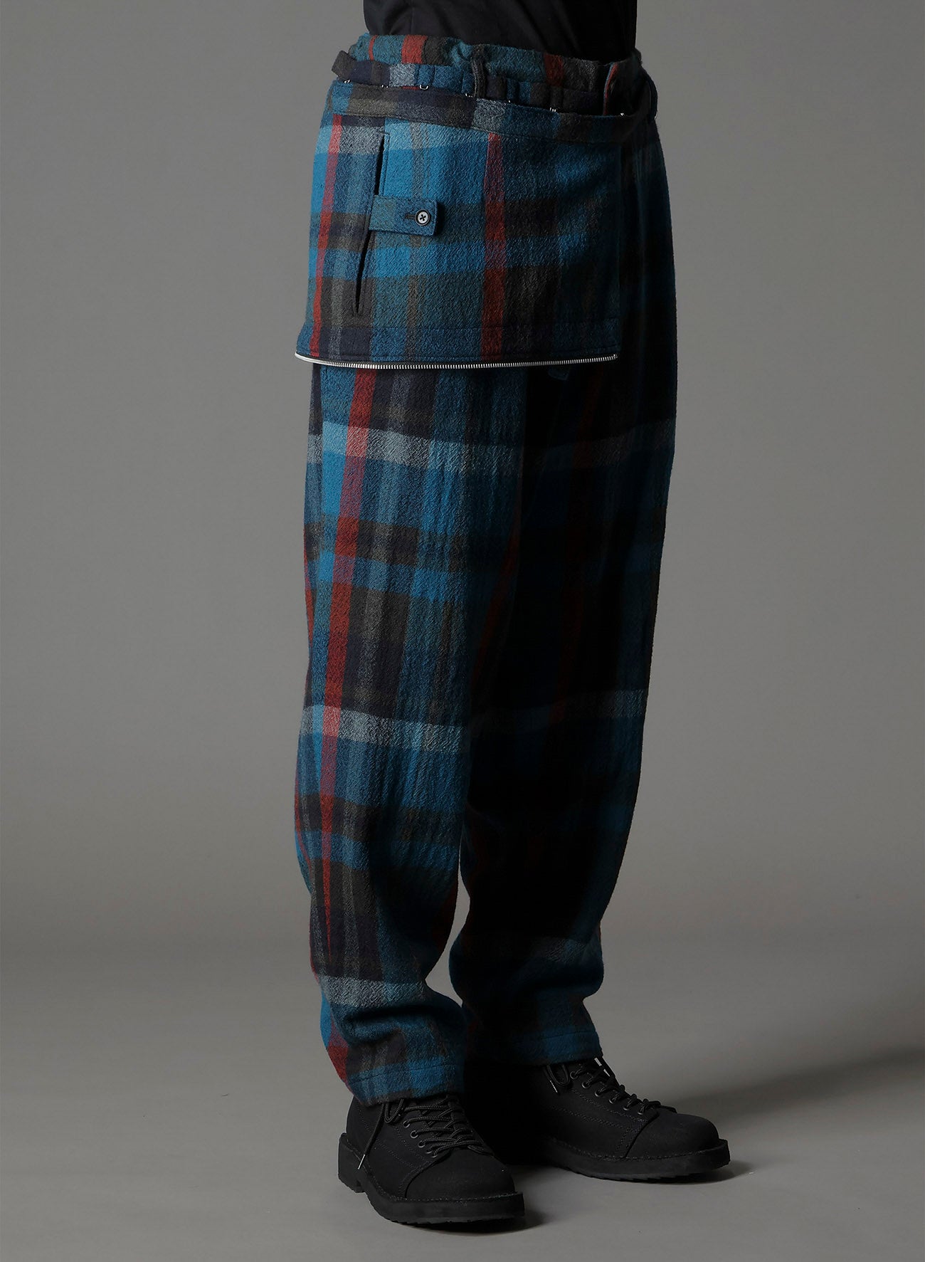W/GABARDINE DOUBLE GAUZE PLEATED WRAP PANTS