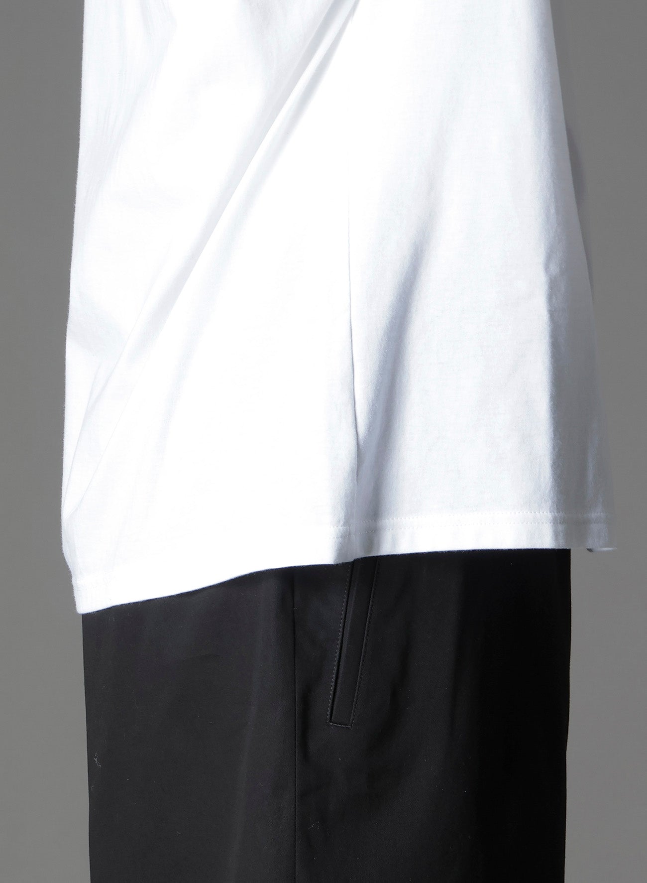 COTTON JERSEY MIX BLOCK LONG SLEEVED T-SHIRT