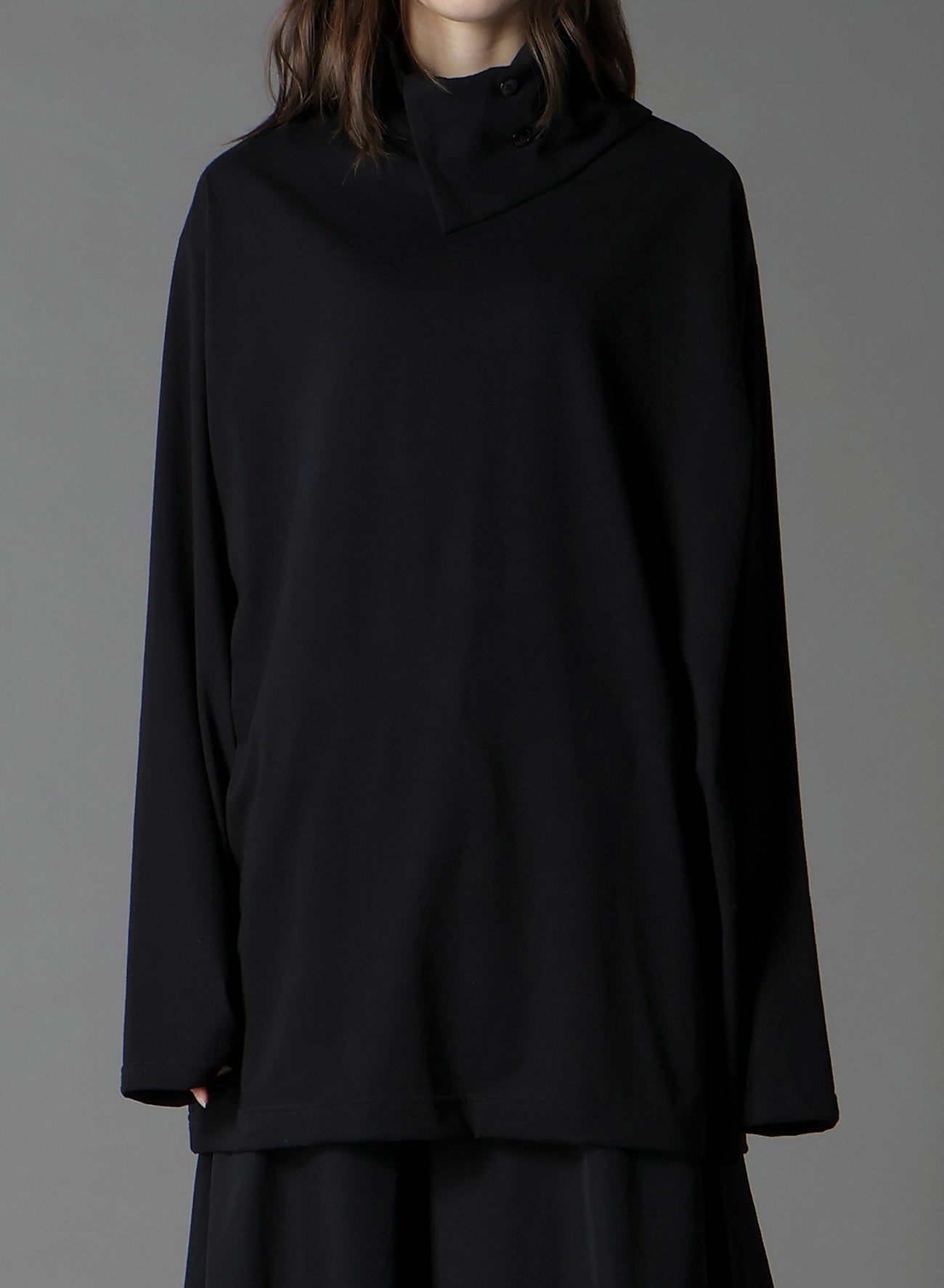 COTTON JERSEY TURTLENECK LONG SLEEVED T-SHIRT